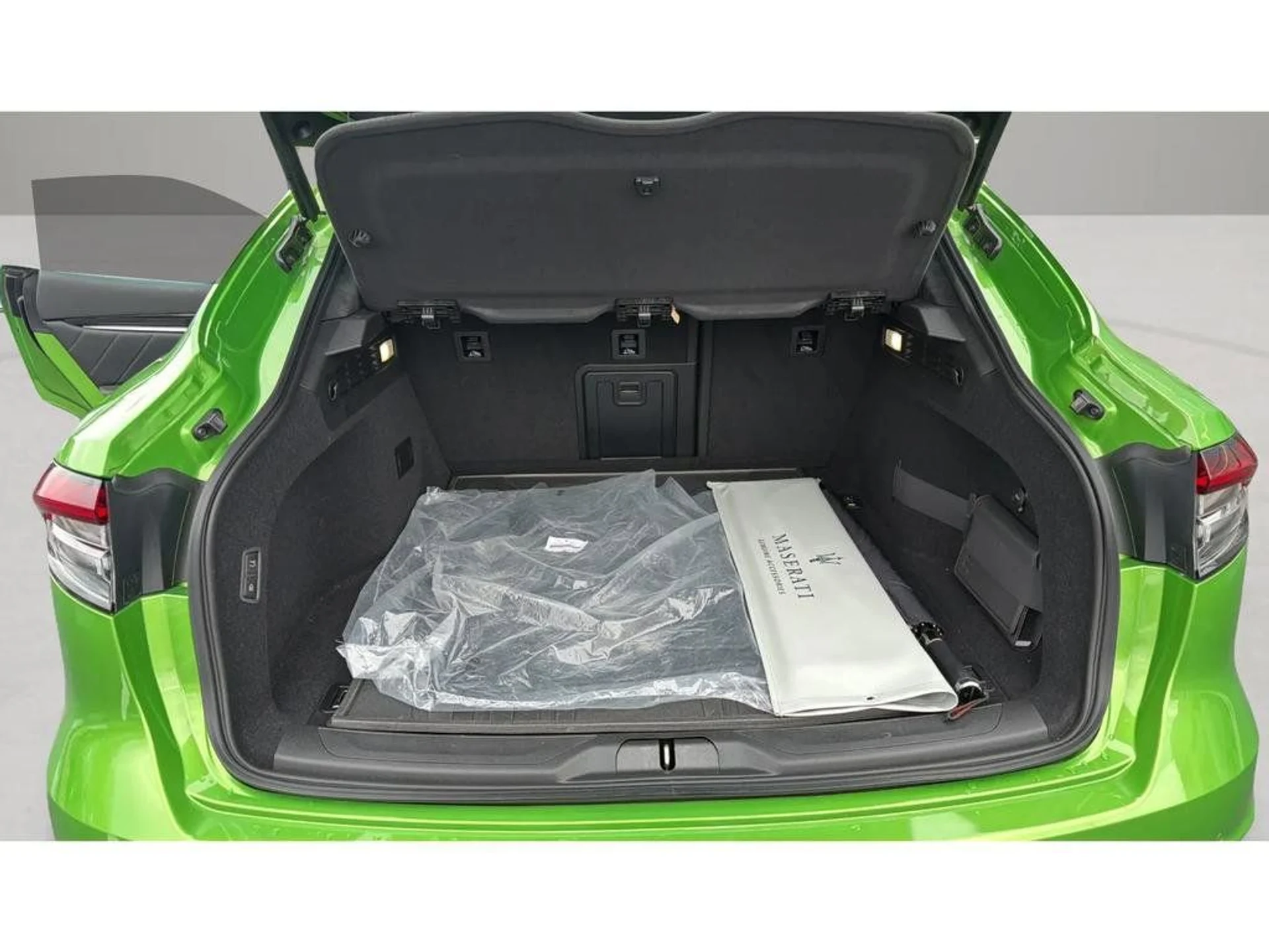 mph025_4063181844_f5a16c85b0b84f1684d66d274b00facd_0abbcd3f5c