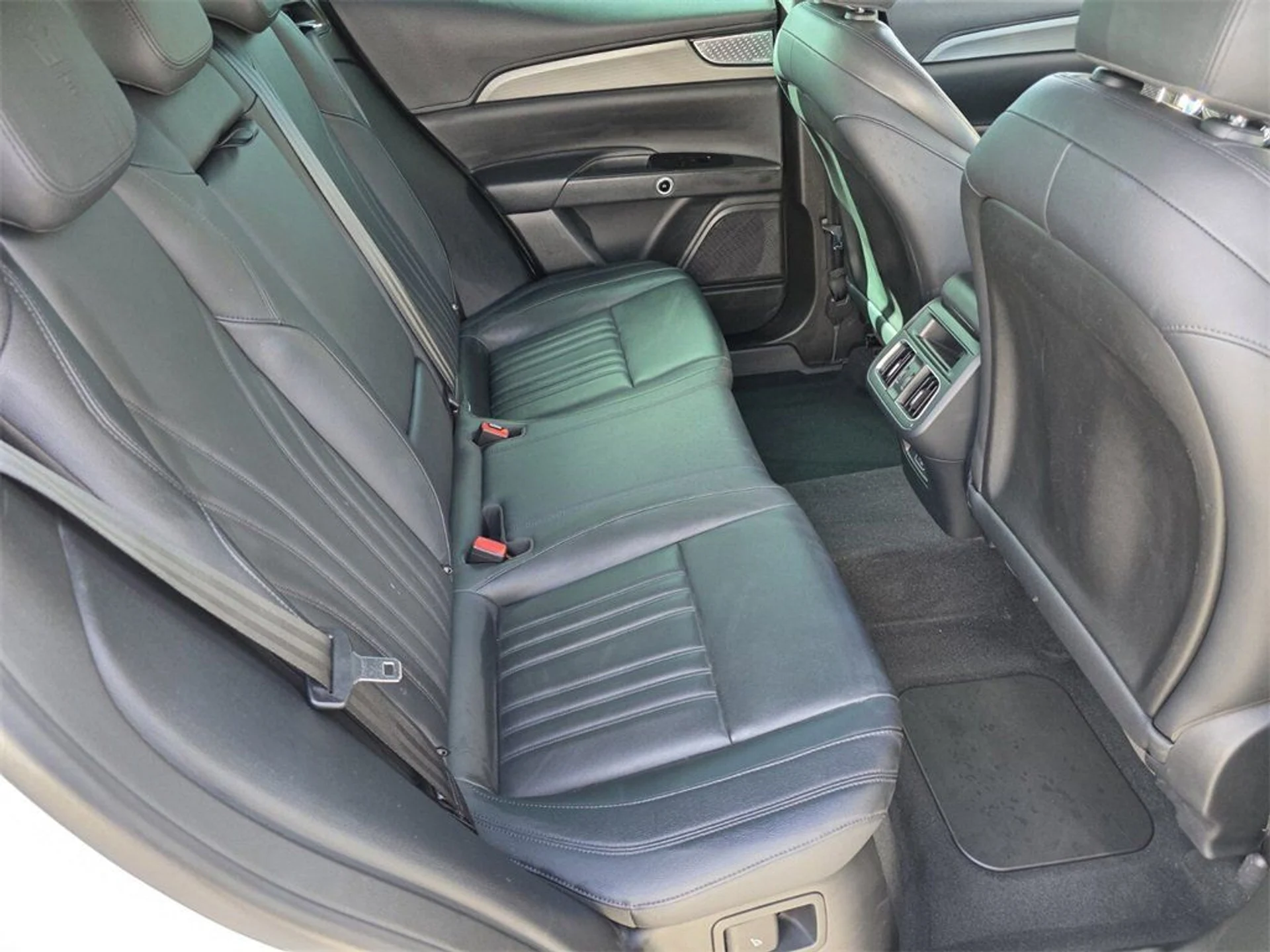 mph025_4064038202_0702e4c5769121f741d09dec3898c7e6_57f79409b2