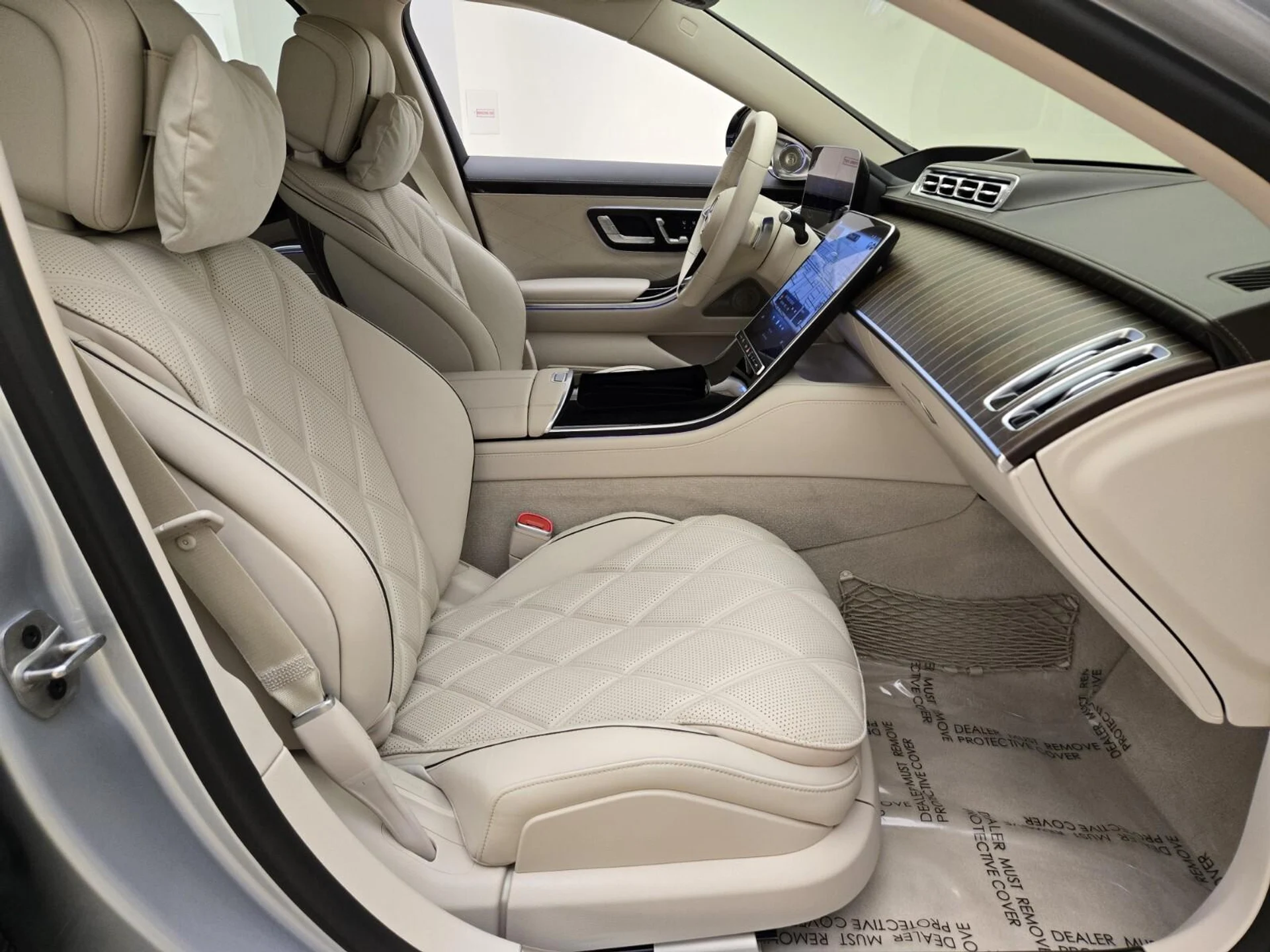 mph025_4068135923_Used_2024_Mercedes_Benz_S_Class_Maybach_S_580_1773122644_42a66e6f98