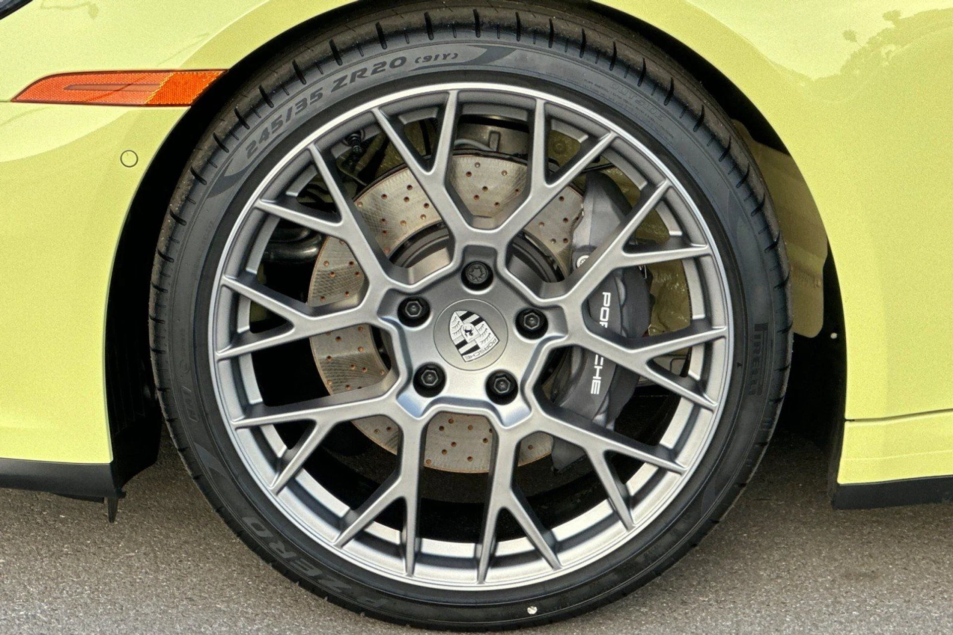 mph025_4068711425_b6bade0056e57226179494f001e323cf_e32e579839