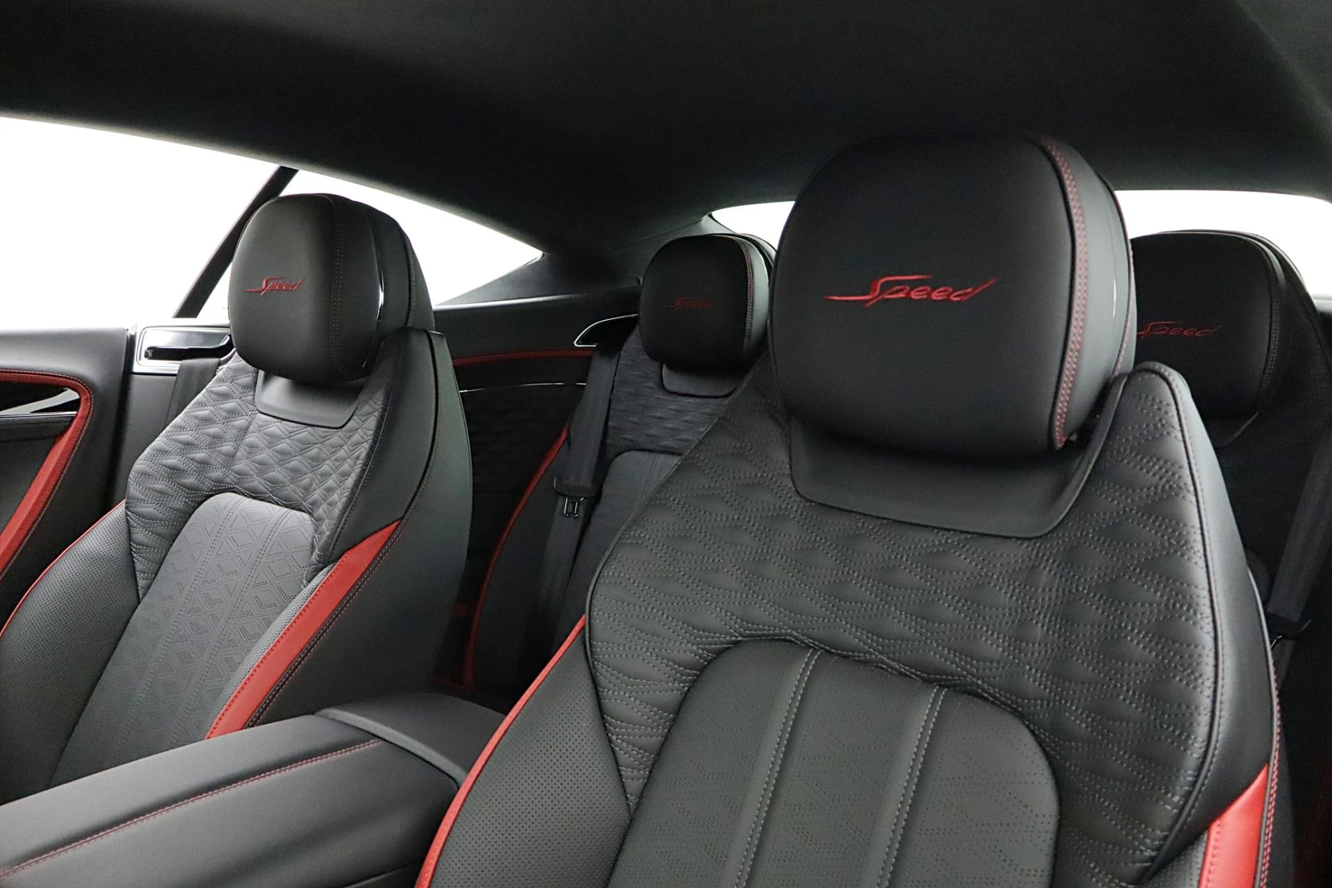mph025_4070657891_New_2026_Bentley_Continental_GT_Speed_b522bd7034