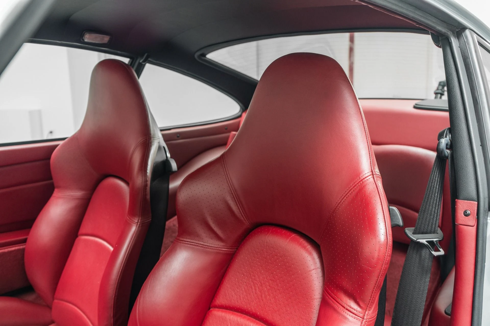 mph025_4071343026_Used_1996_Porsche_911_Carrera_4_S_Ro_W_Spec_Car_From_Italy_Porsche_PPS_Excellent_Condition_1774029333_0c9764d076