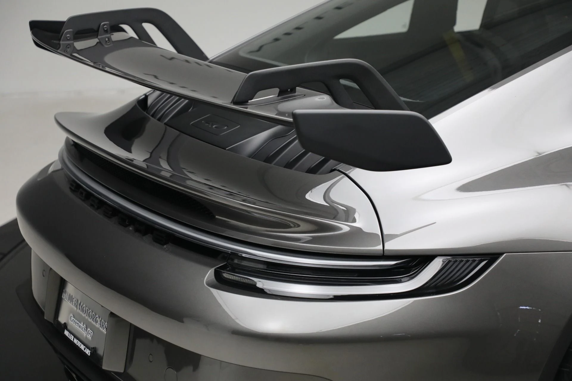 mph025_4072566822_Used_2022_Porsche_911_GT_3_1761596915_53ead0b501