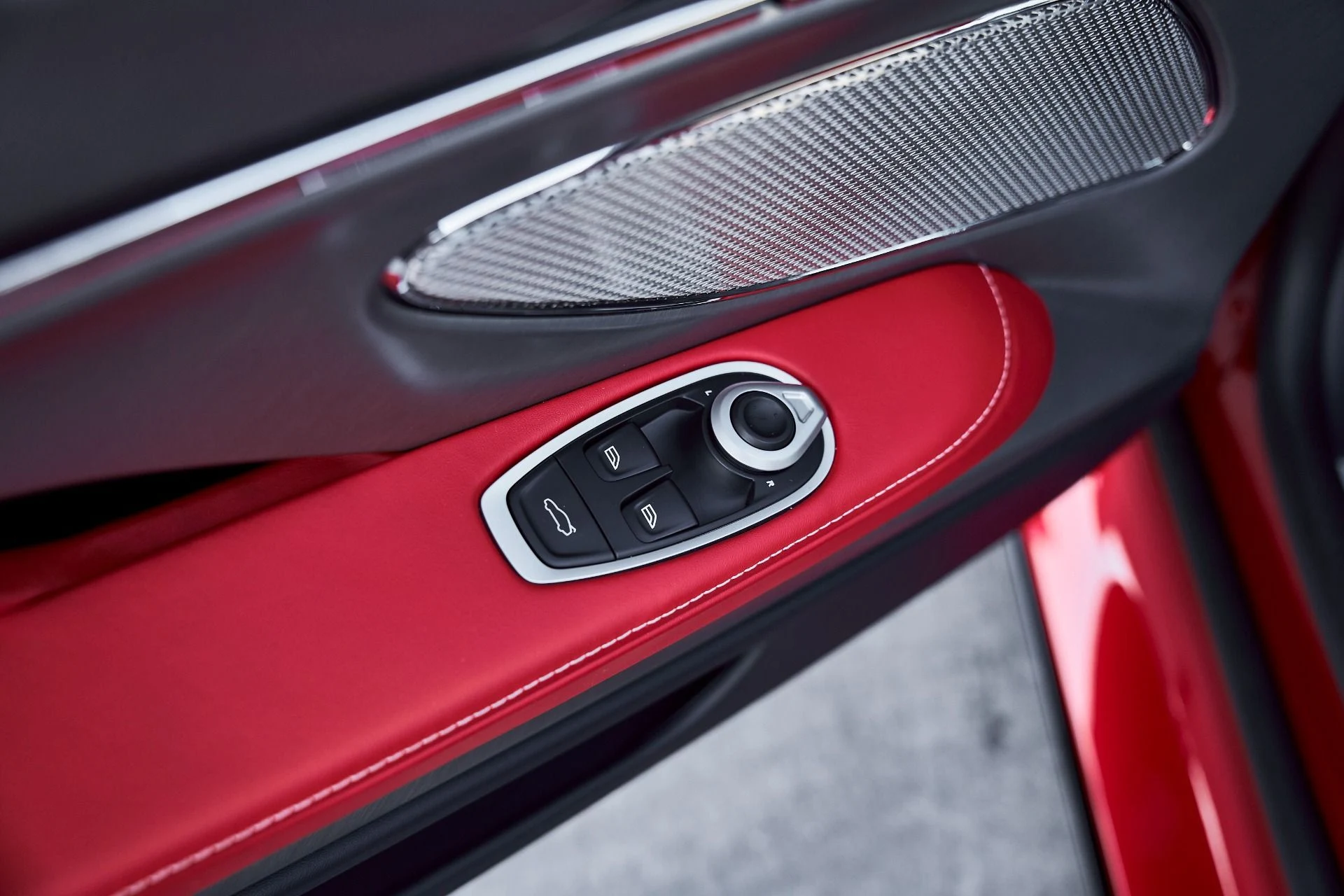 mph025_4075075643_Used_2024_Aston_Martin_DB_12_1767840015_852c8325c2