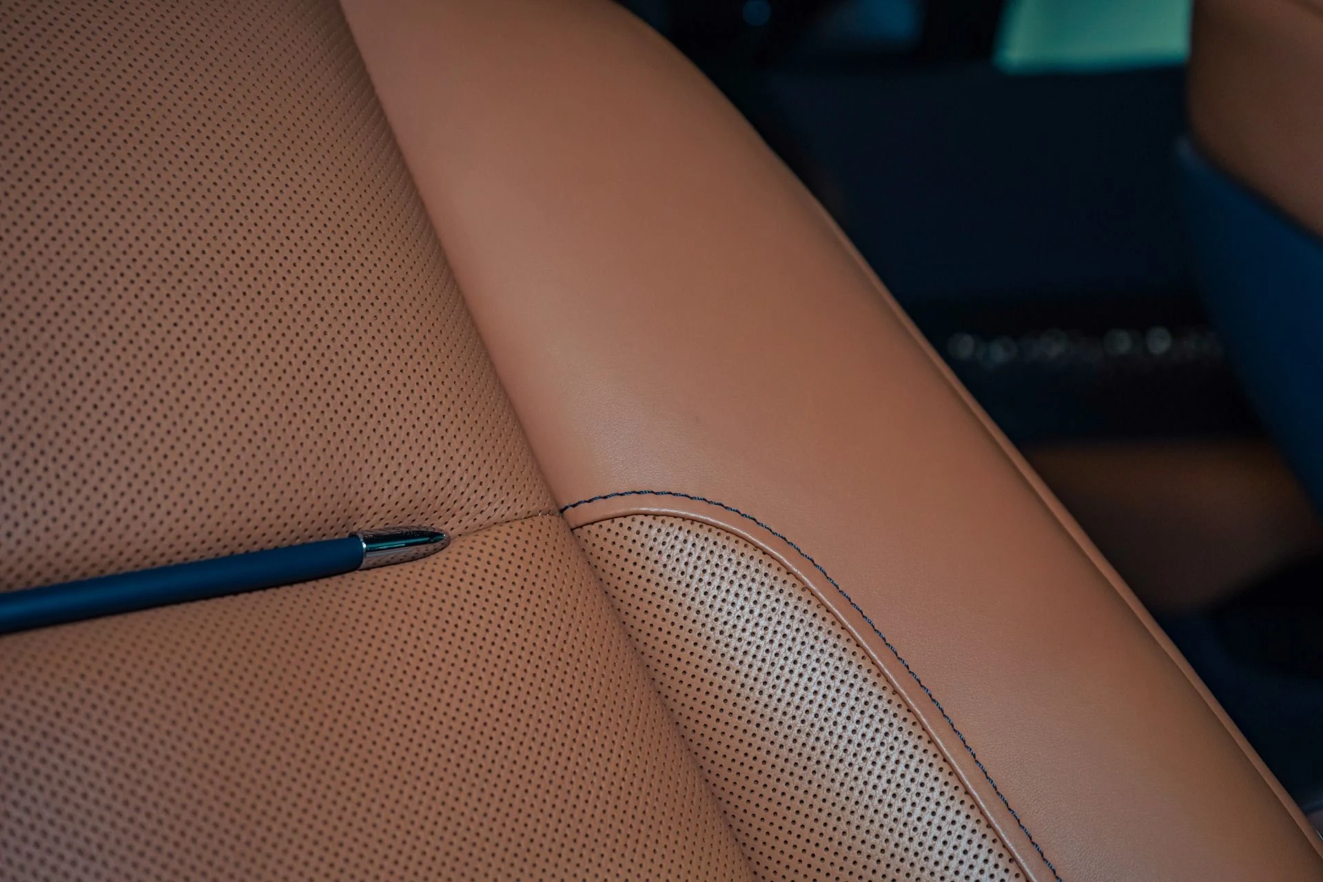 mph025_4081087293_Used_2018_Rolls_Royce_Wraith_RARE_1_of_55_Luminary_Edition_1774531595_55e9eabe5b