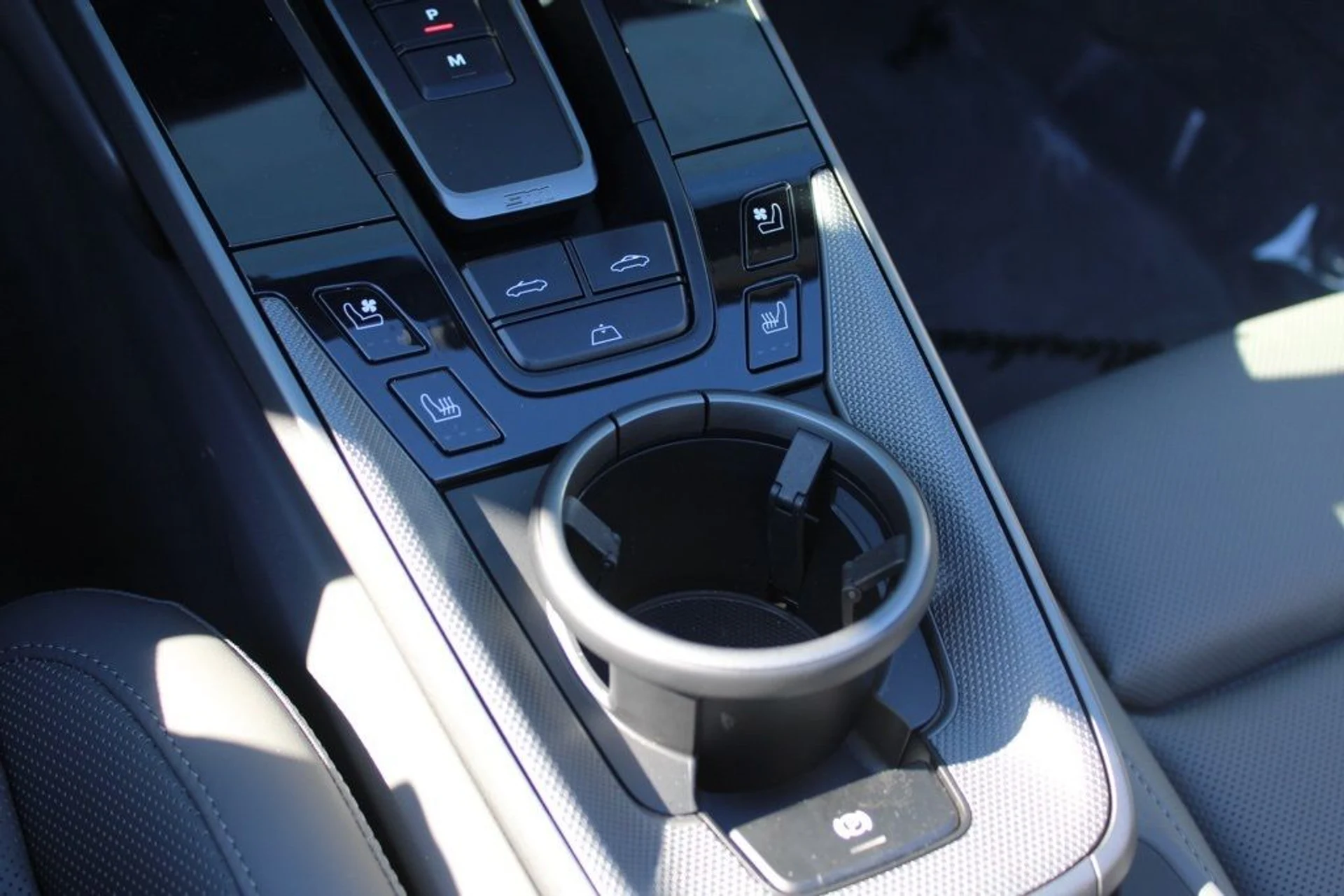 mph025_4090530783_25ac8d2a2a81b95e8e0c2f15033b9f05_64e1cfc8ca