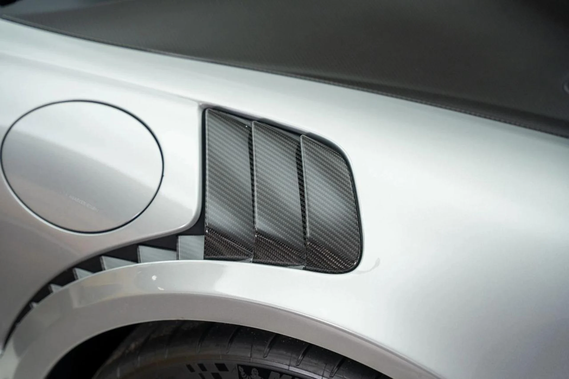 mph025_4103505373_e360c103a951f11189f70da4151569ef_56fb83f0dd