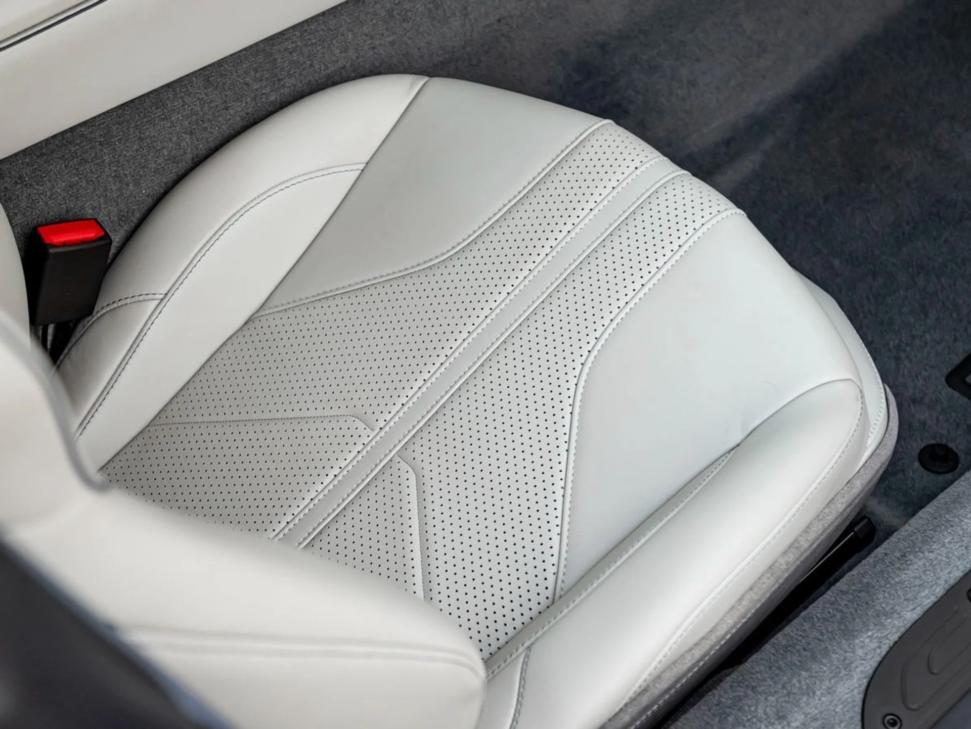 mph025_4108114580_26_0a62567aca