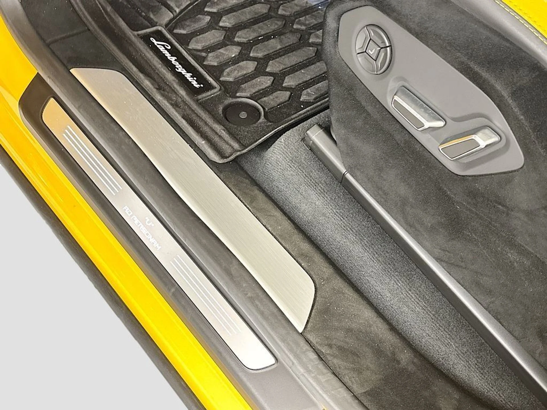 mph025_4113425604_060753f7702dff1071474561d87aab6d_883184f449