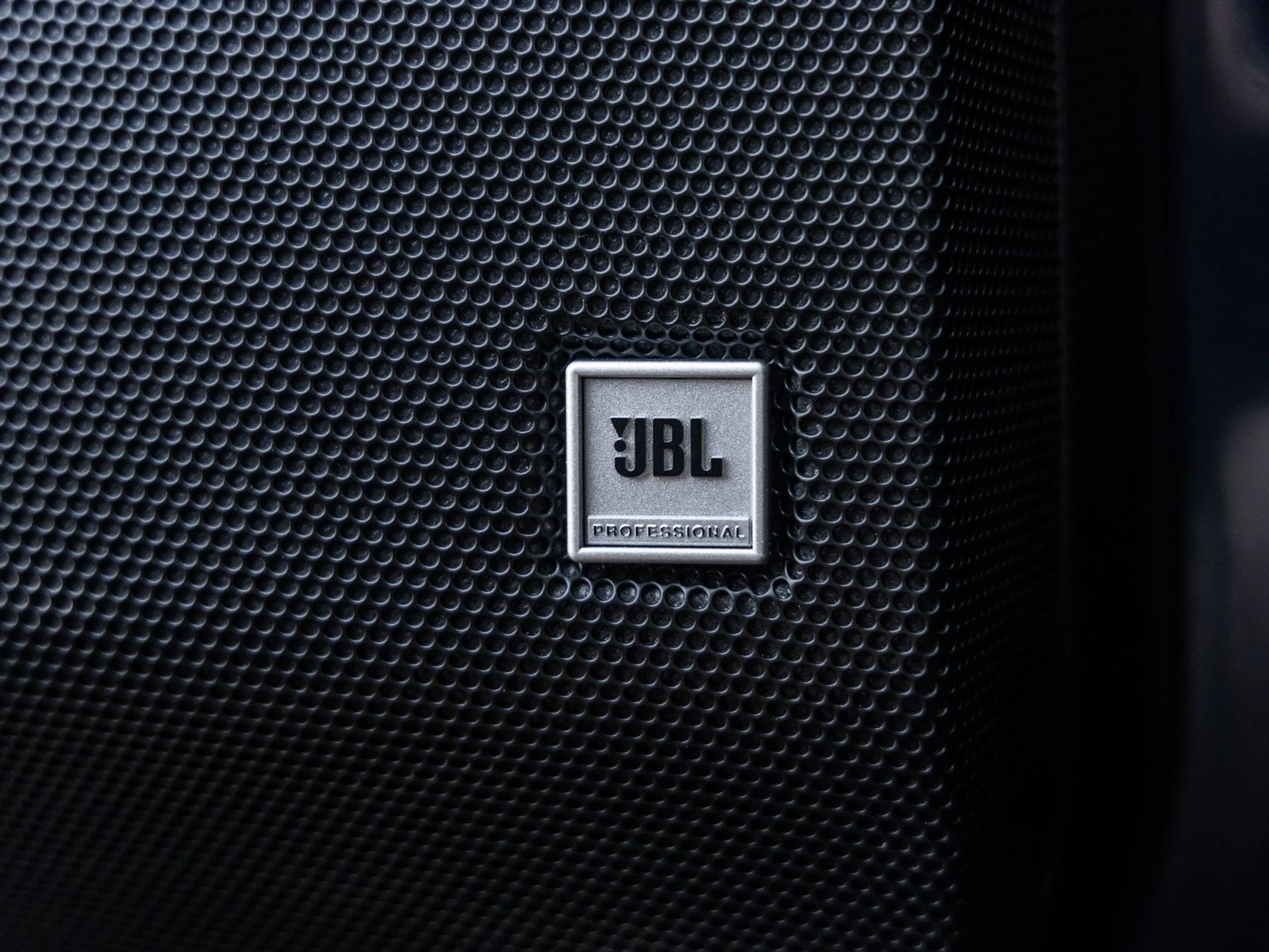 mph025_411710743_26_9299b325b8