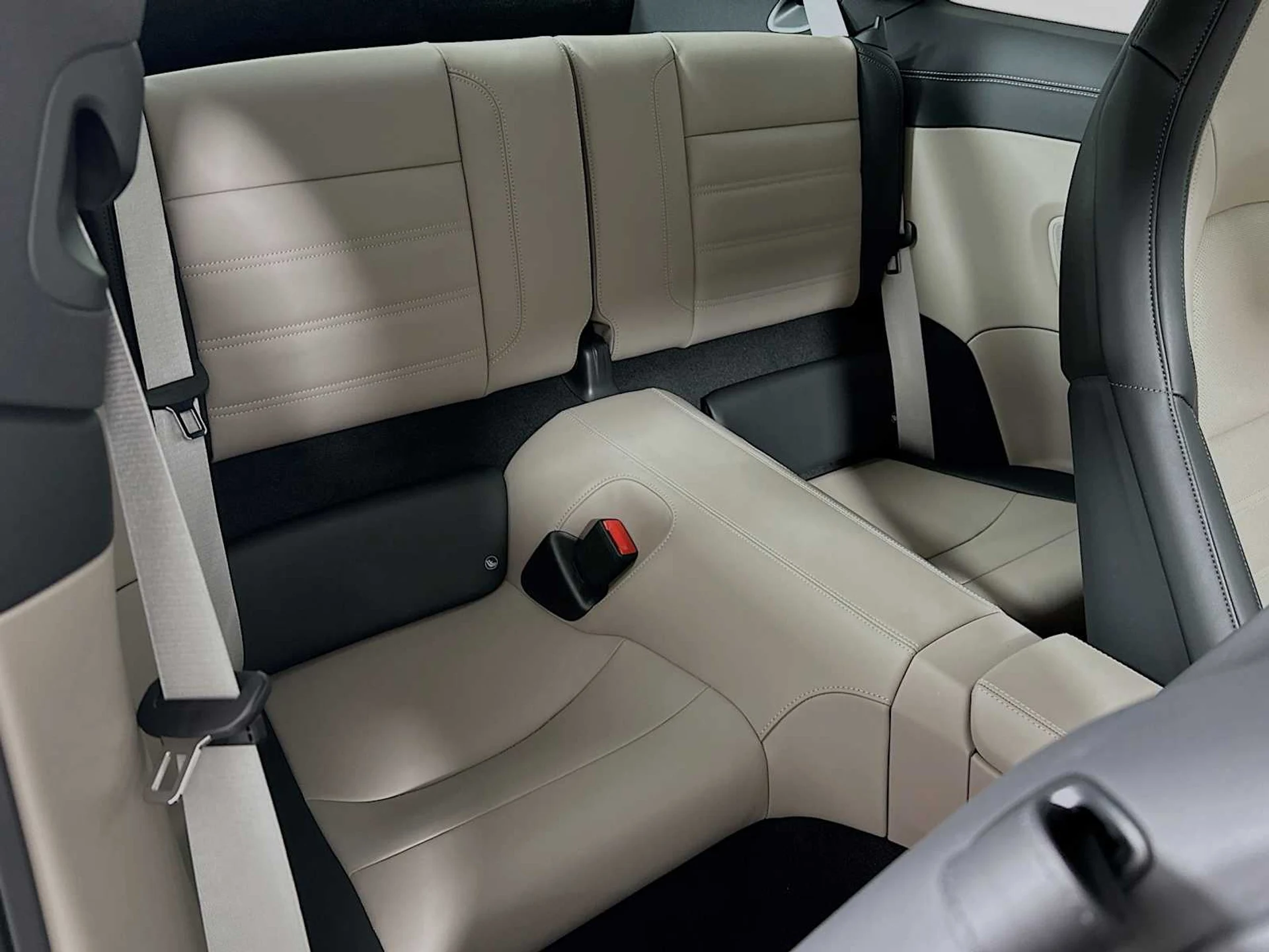 mph025_411914228_e7d0b46d36432e208316ebe70540ff41_f693ad78ed