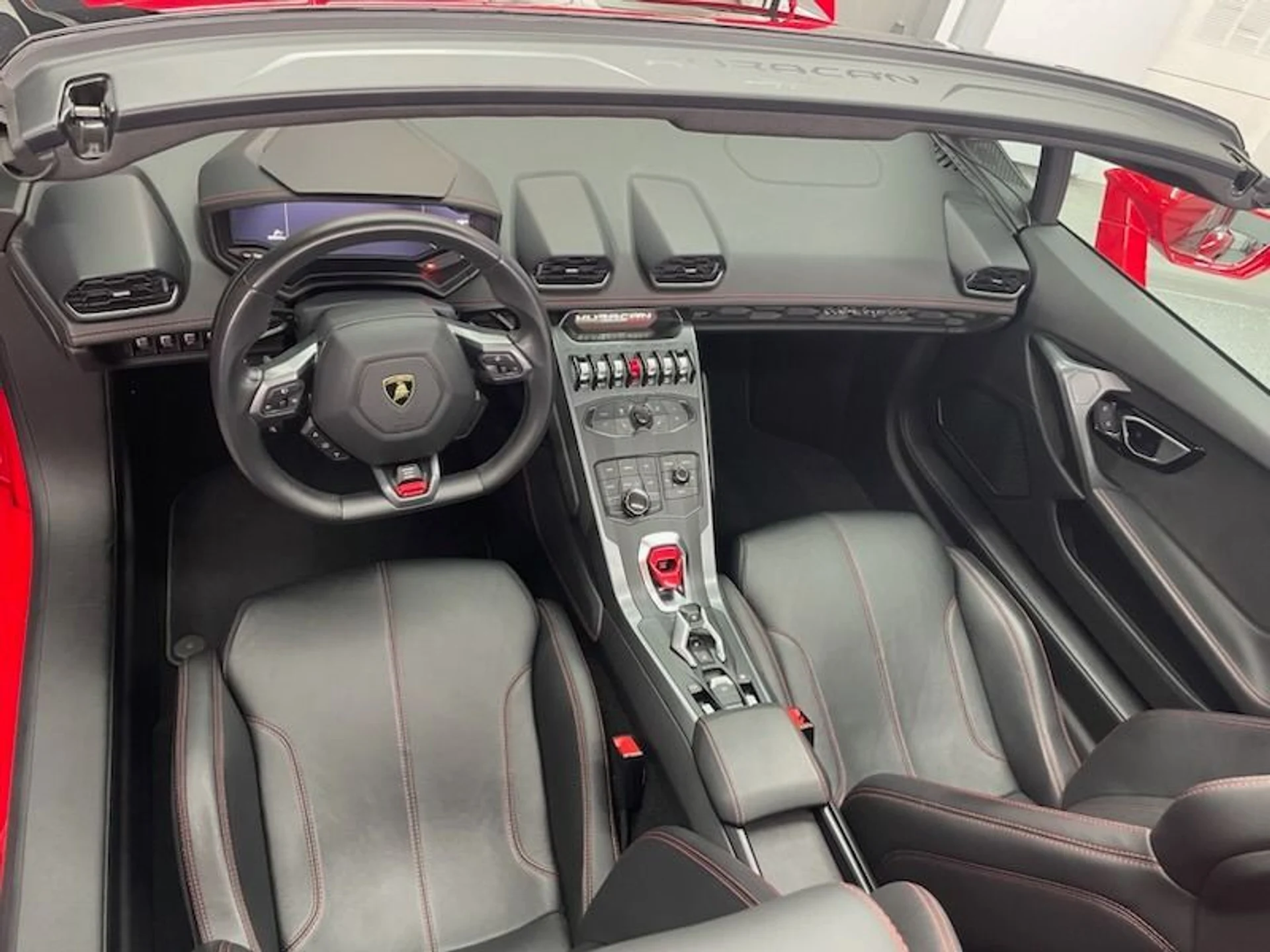 mph025_4120604056_Used_2019_Lamborghini_Huracan_LP_580_2_Spyder_1766449983_3539fea08b