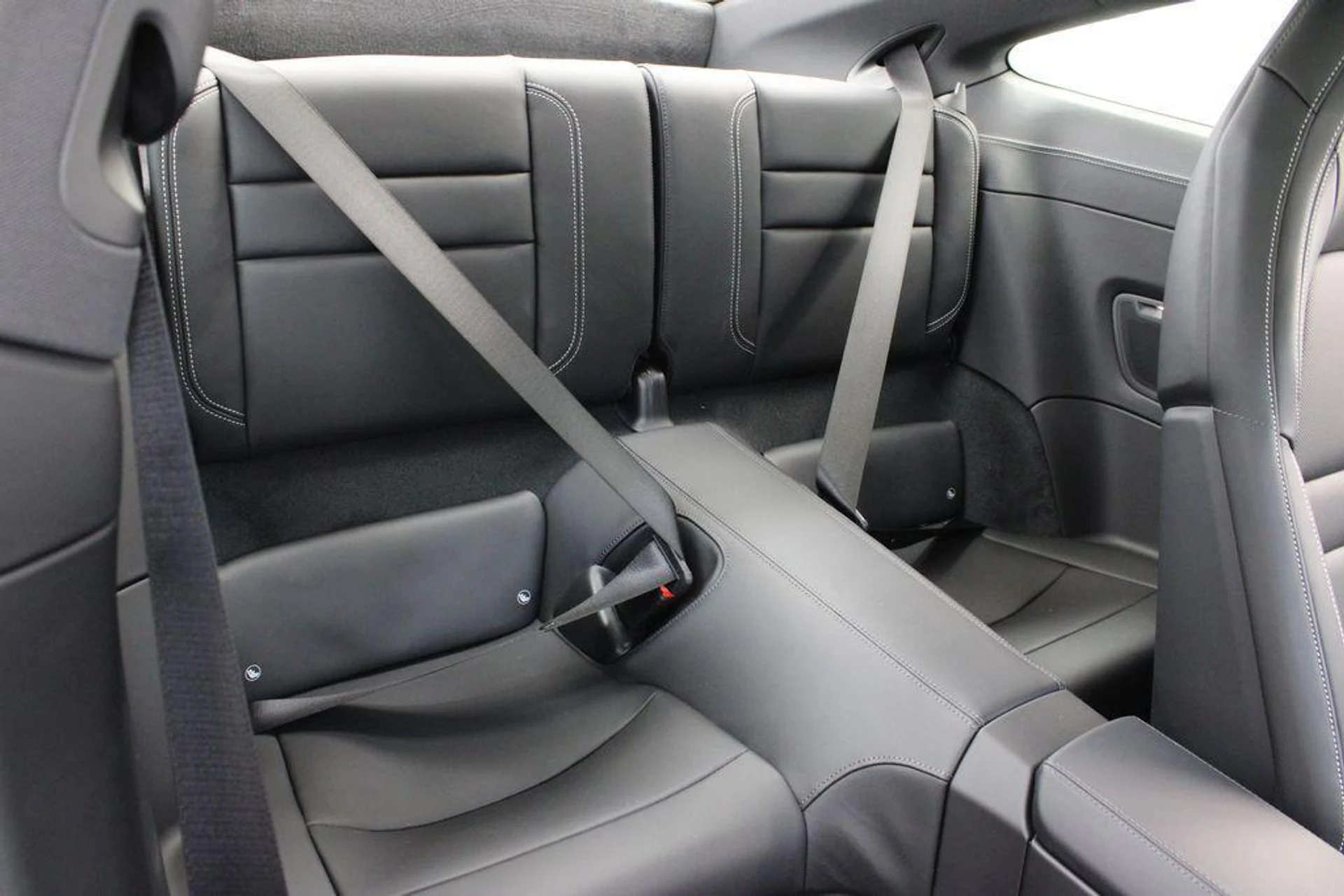 mph025_412335065_0vj_DTH_Xcar96wks4_C_Soasxb_P2_Sw_67fe349fbb