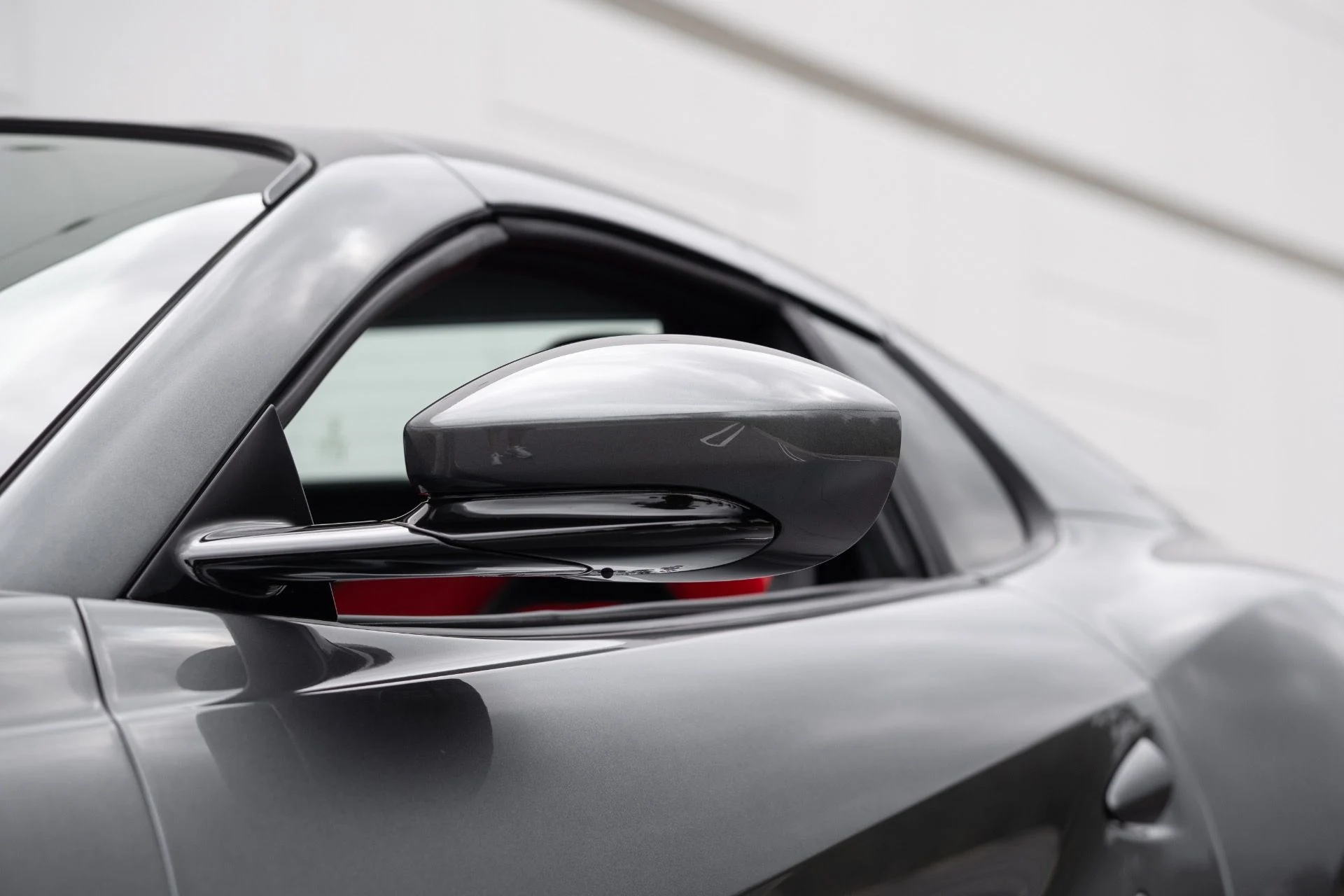 mph025_4142265692_Used_2022_Ferrari_812_GTS_1768275128_c91b6ddde8