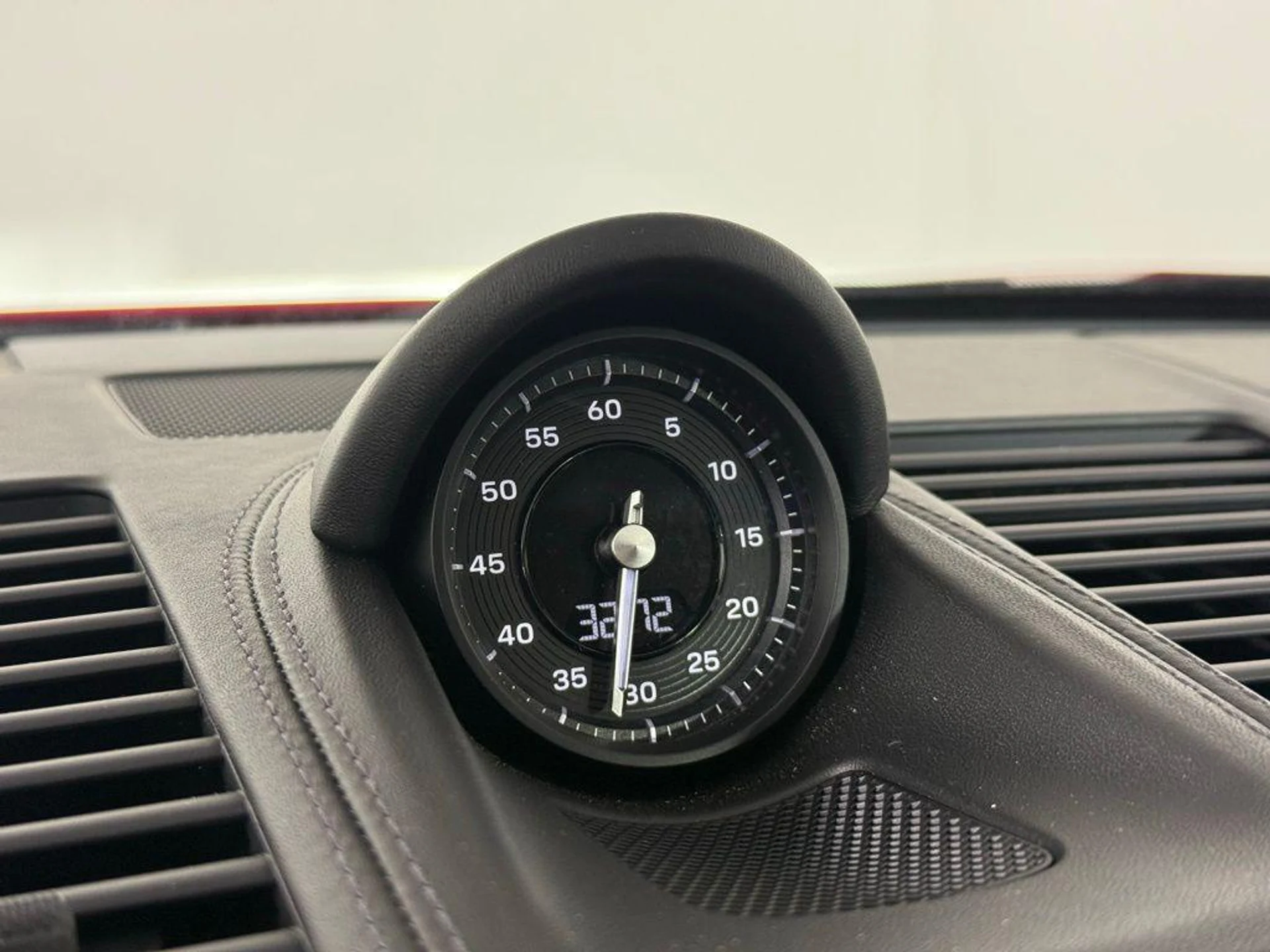 mph025_4150806976_UG_Dy8n_Cbcdg_E5i_Frx_WO_Kgq_I_Rv8_M_f54729bde7