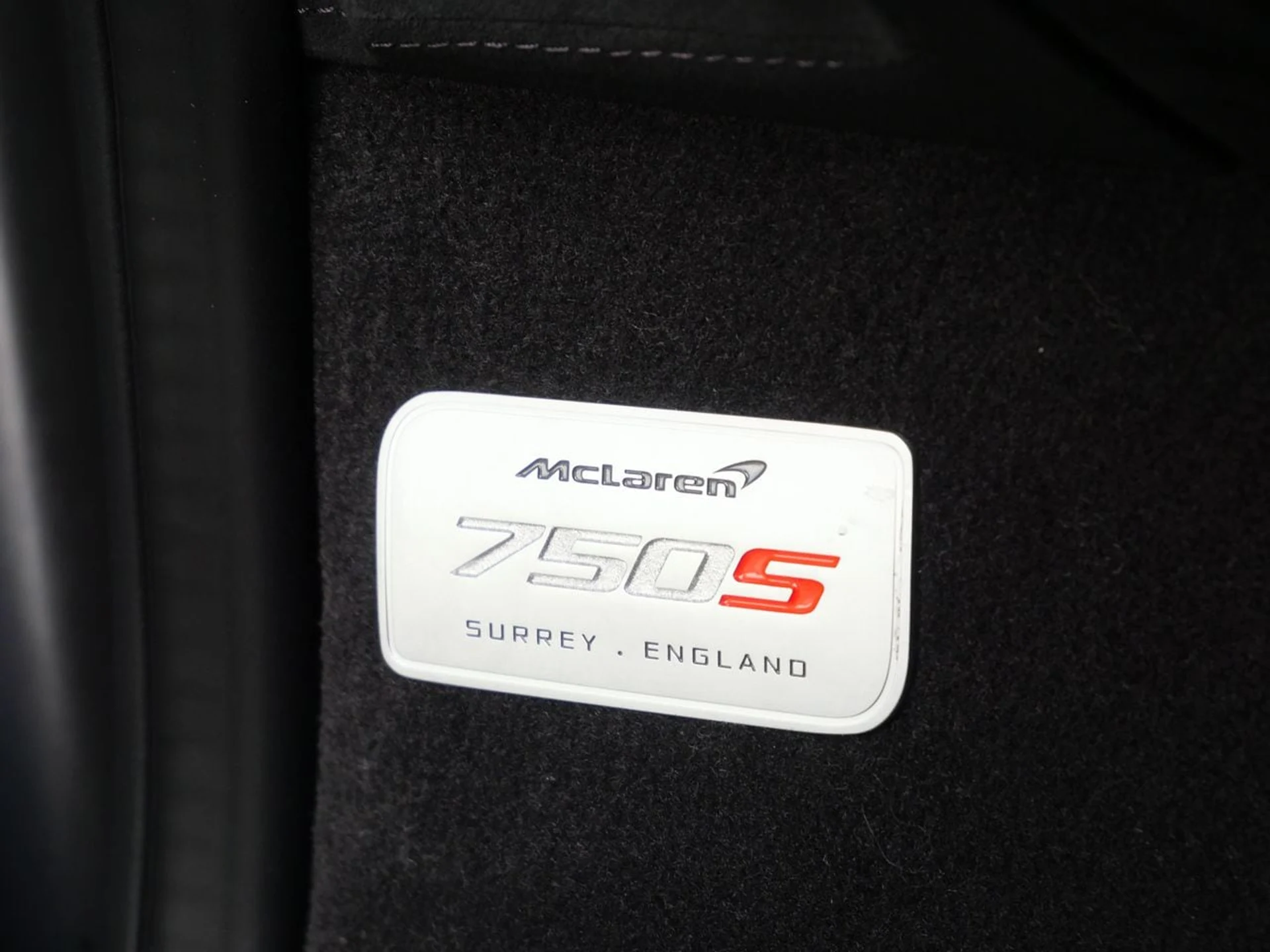 mph025_4167026512_9098d2c5edd1e21b778e92c0b87699a8x_1019c31342