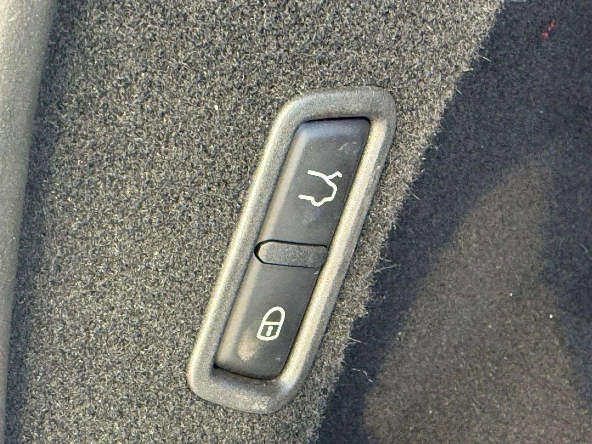 mph025_4169271458_61a2456152564044952ef7f42349e01f_94cc5c0873