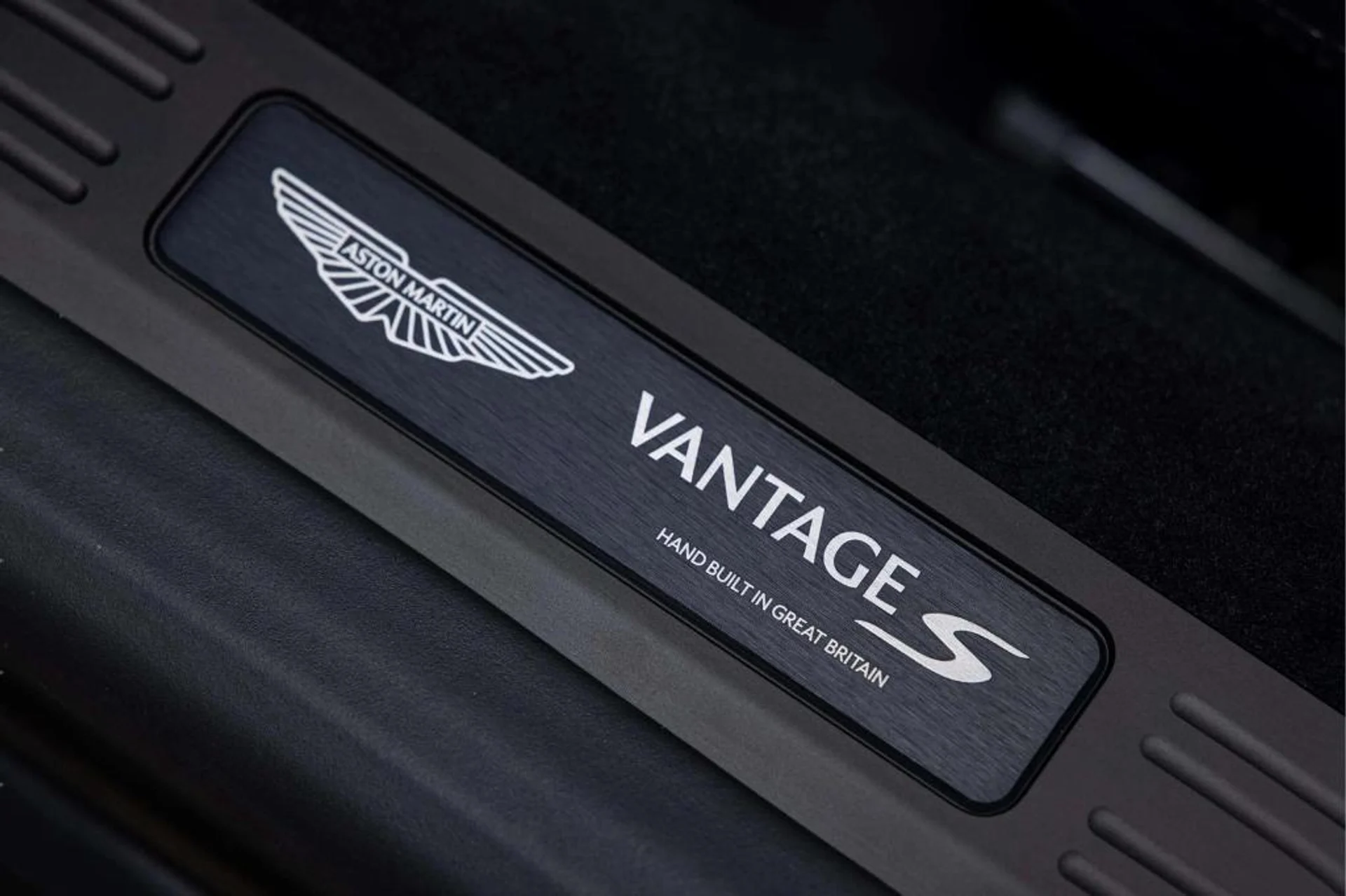 mph025_4170481606_zi_56iv_t4_Dblkm_JWZ_Tj_Ox39_X_Vc_42fd2815f6