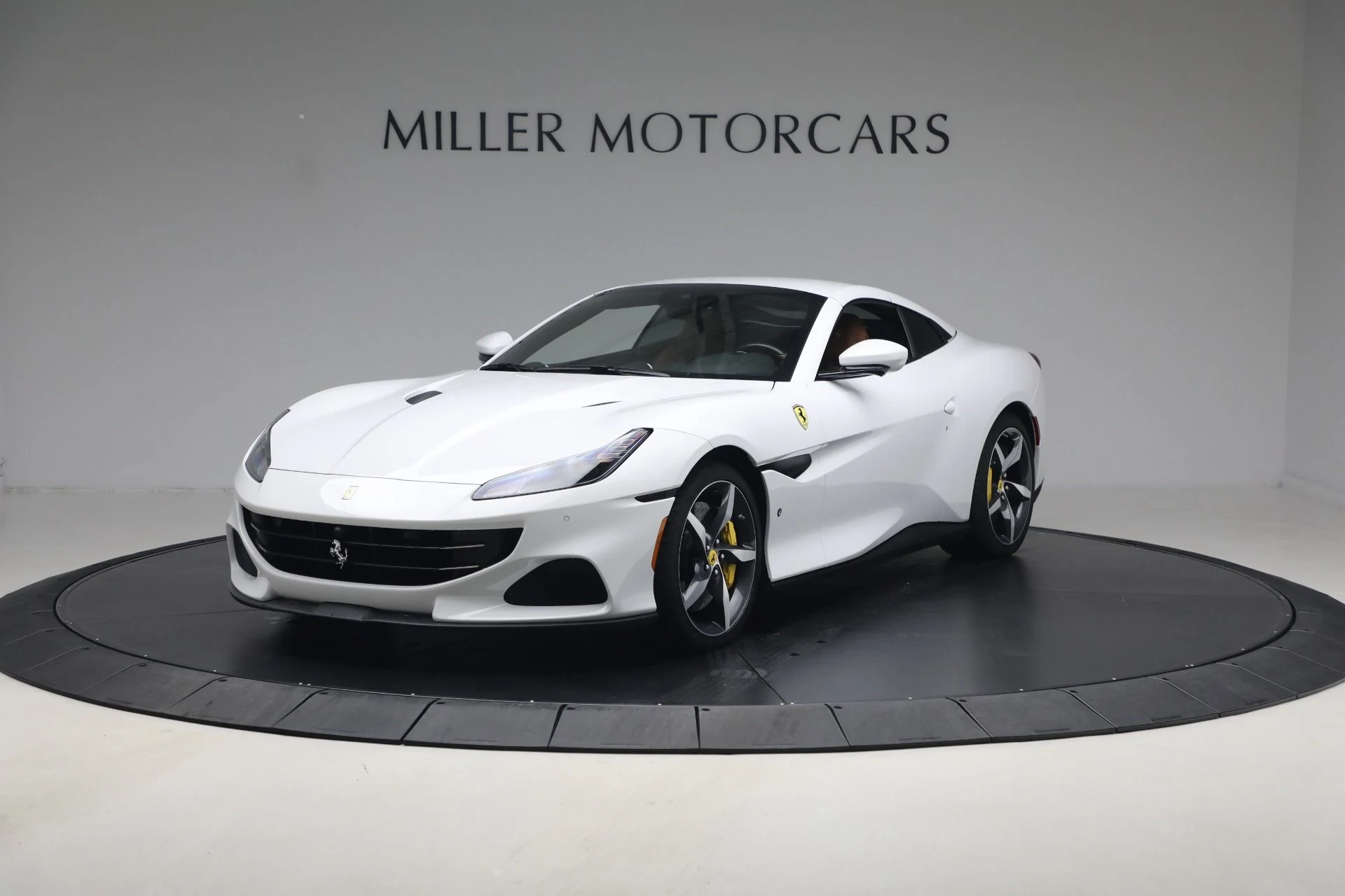 mph025_4173616356_Used_2023_Ferrari_Portofino_M_1778360641_5ed2d987d2