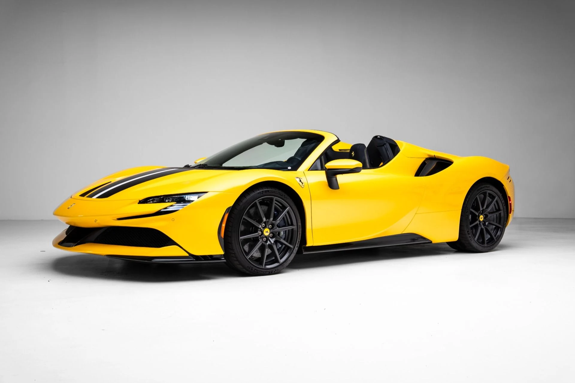 mph025_4173988374_Used_2024_Ferrari_SF_90_Spider_1770854329_43d0f3bb56