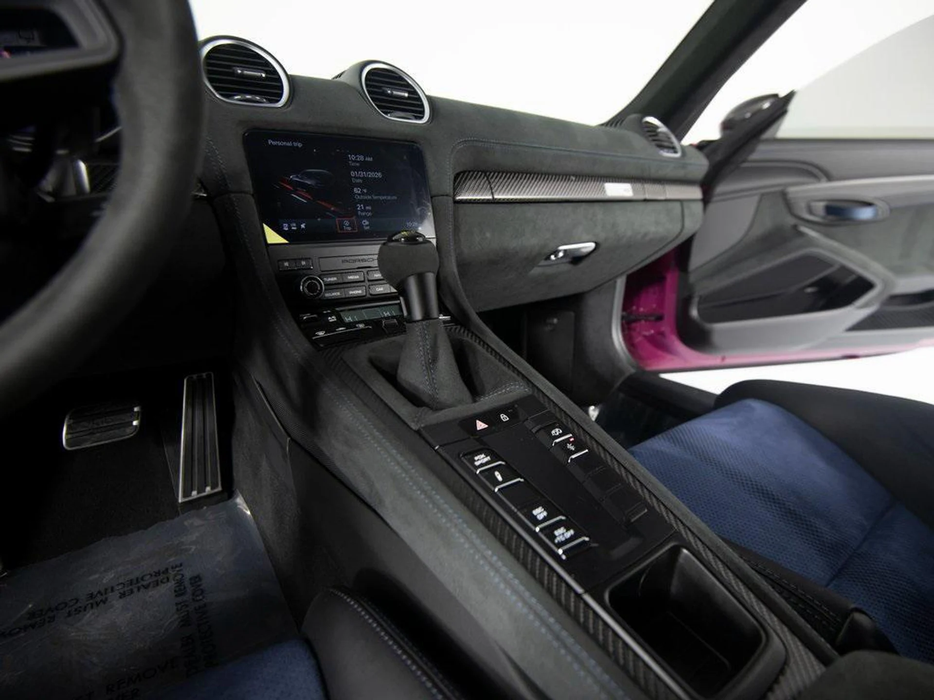 mph025_4176665377_U0_YTMEWI_An_YLUF_1_Do0x67rjuu_Sc_474000e246