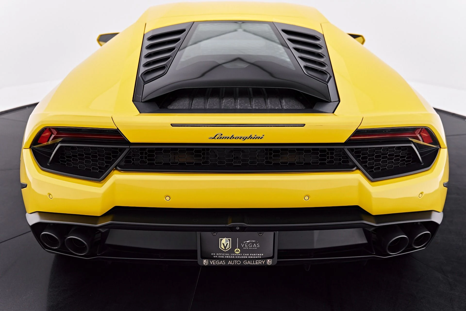 mph025_4183580785_Used_2017_Lamborghini_Huracan_1786046253_1702ae310a