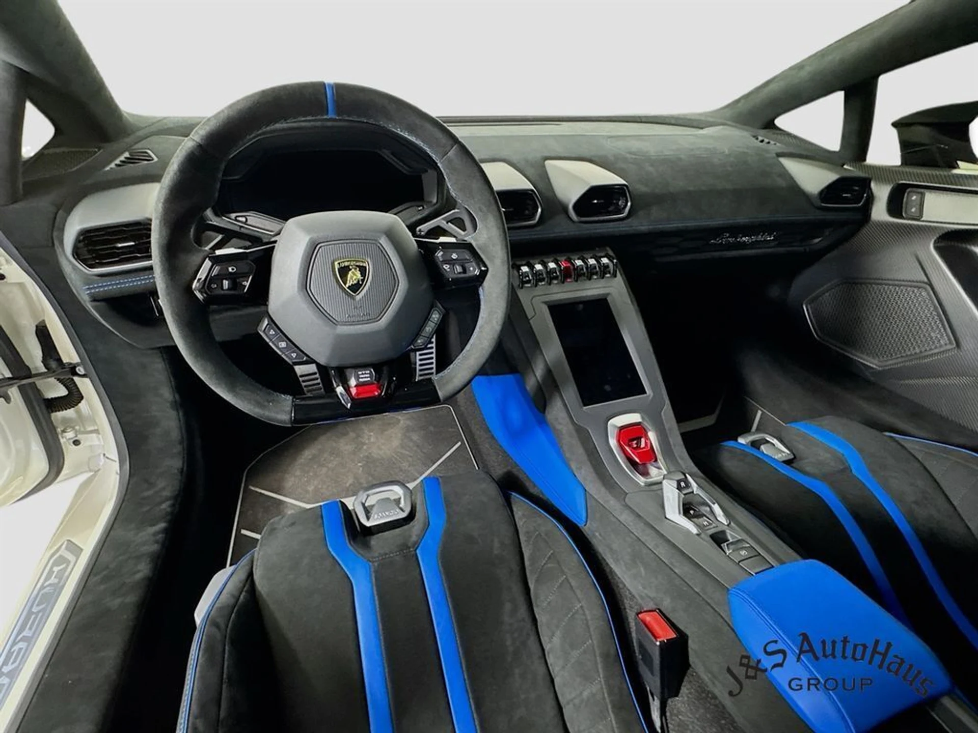 mph025_418411250_d4q84at5q175zhcr0aecg7yd16rl_a9906f0a7c