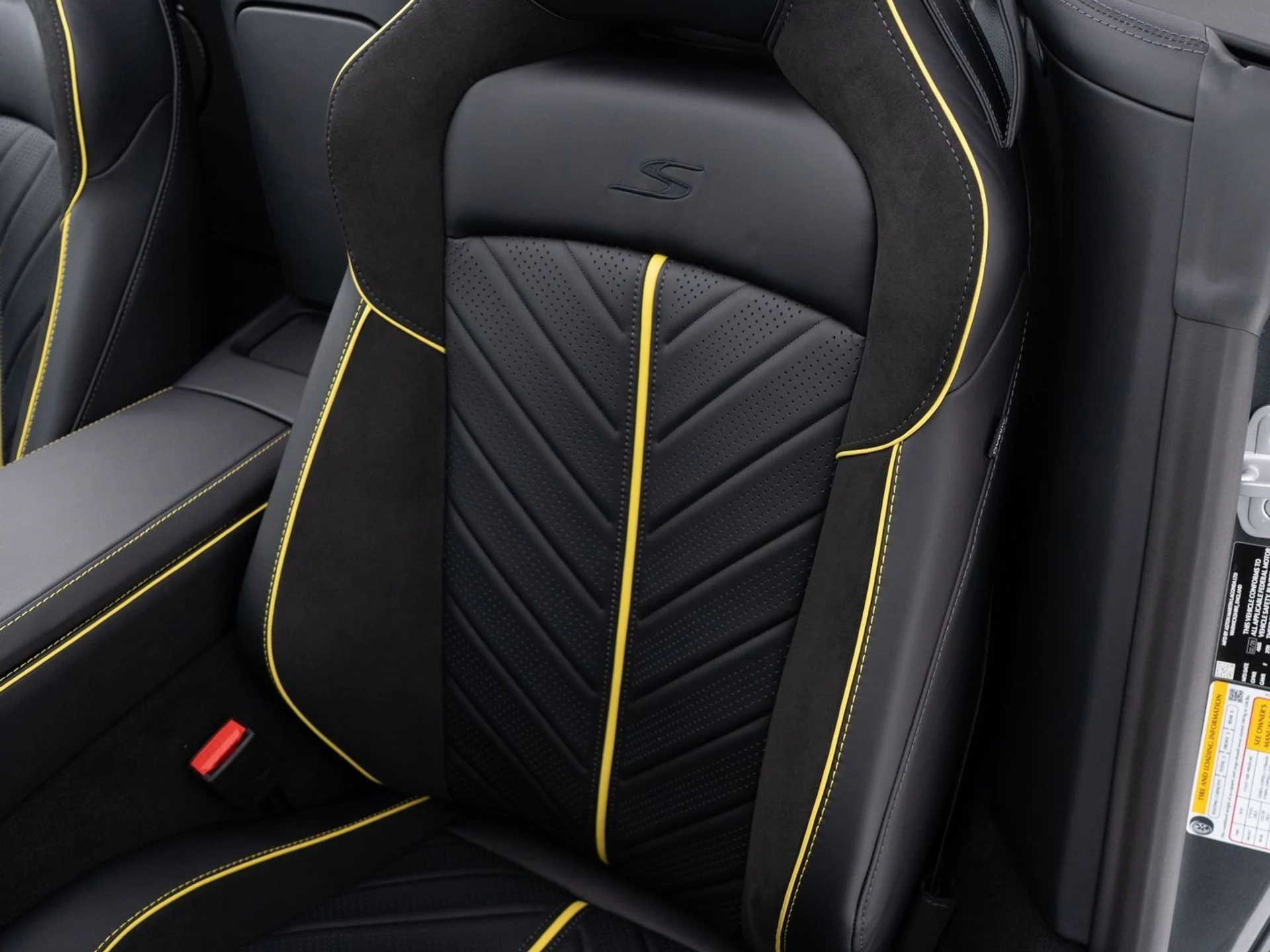 mph025_4203403381_a3de75ee89351332ef1a06b896643eb4_aad9d32b59