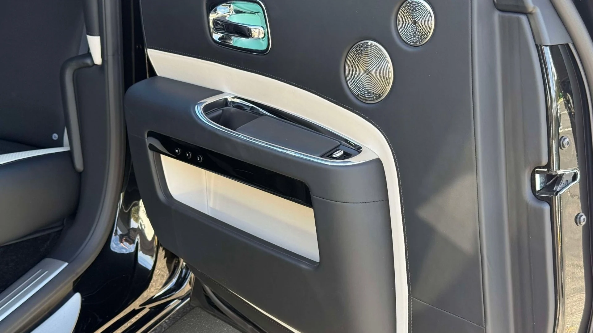 mph025_4204007633_content_homenetiol_com_2001243_2130496_0x0_bc507abaafa14cd68e12b0d7132513b6_13b5232e95