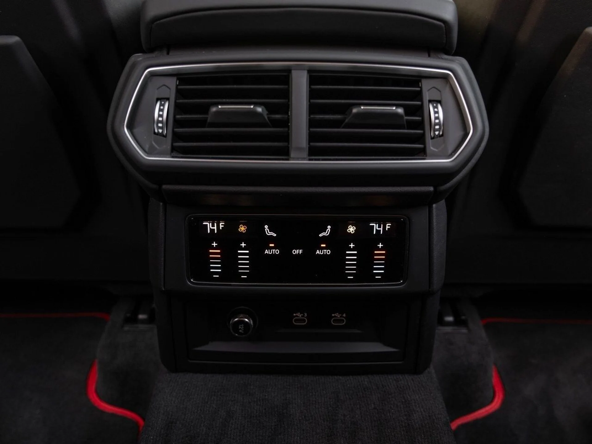 mph025_4209180236_440fb1676c5ca81e8b6e665129e5e2d2x_9c73cf0ce8