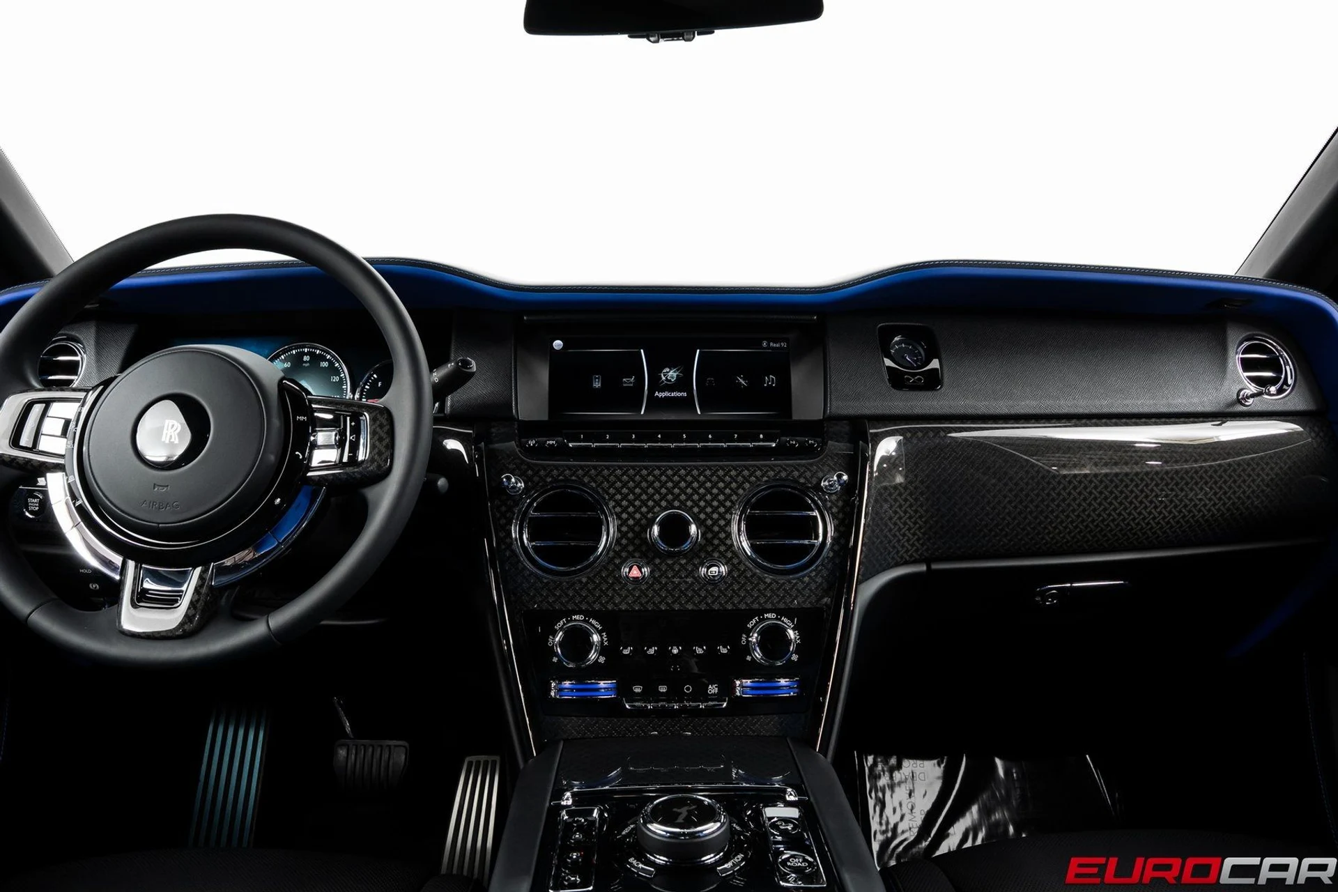 mph025_4210712746_image_26_15d5732b46