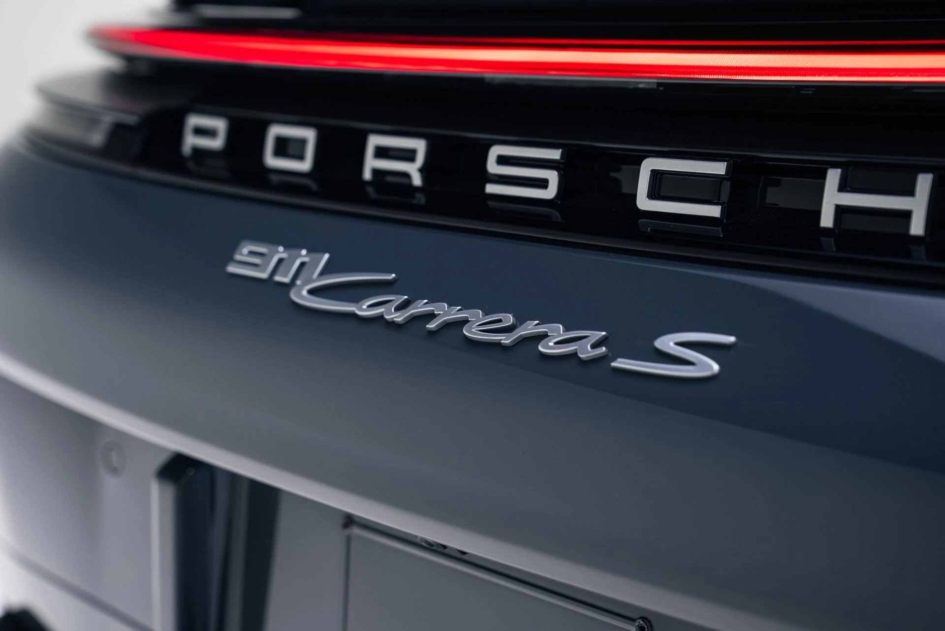 mph025_4214379925_Used_2025_Porsche_911_Carrera_S_1767146982_2114ad8d27