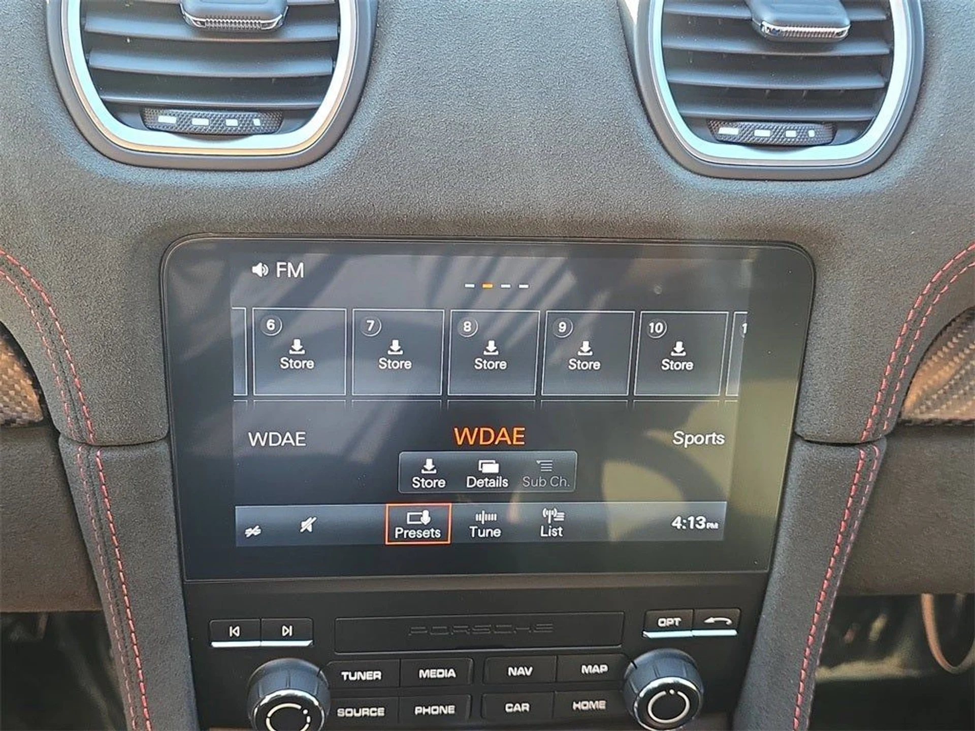 mph025_421592457_26_0a09986490