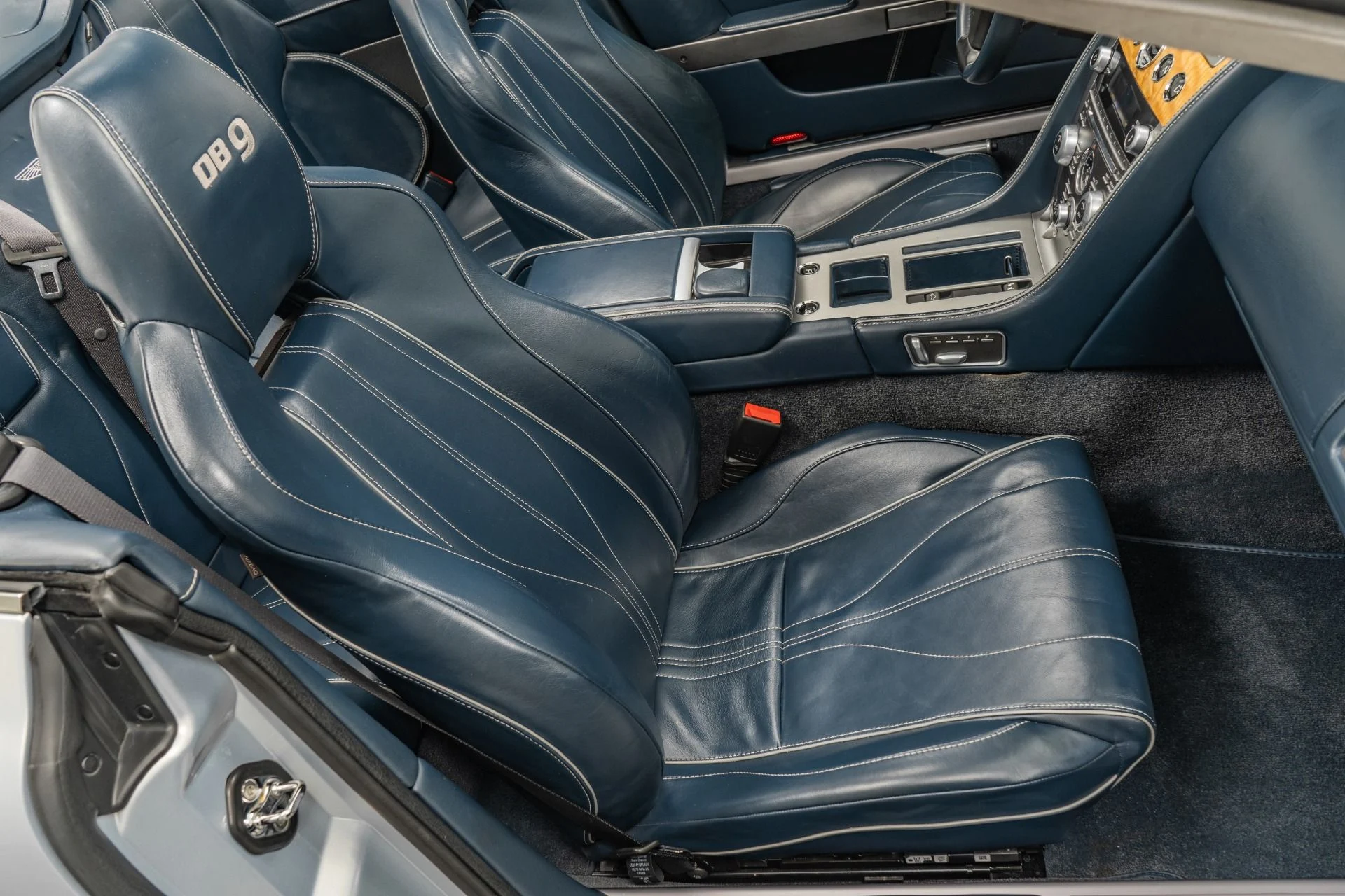 mph025_423327010_Used_2014_Aston_Martin_DB_9_Volante_218_K_MSRP_Great_Color_Combination_Sports_Exhaust_1769018685_156aaa73a5