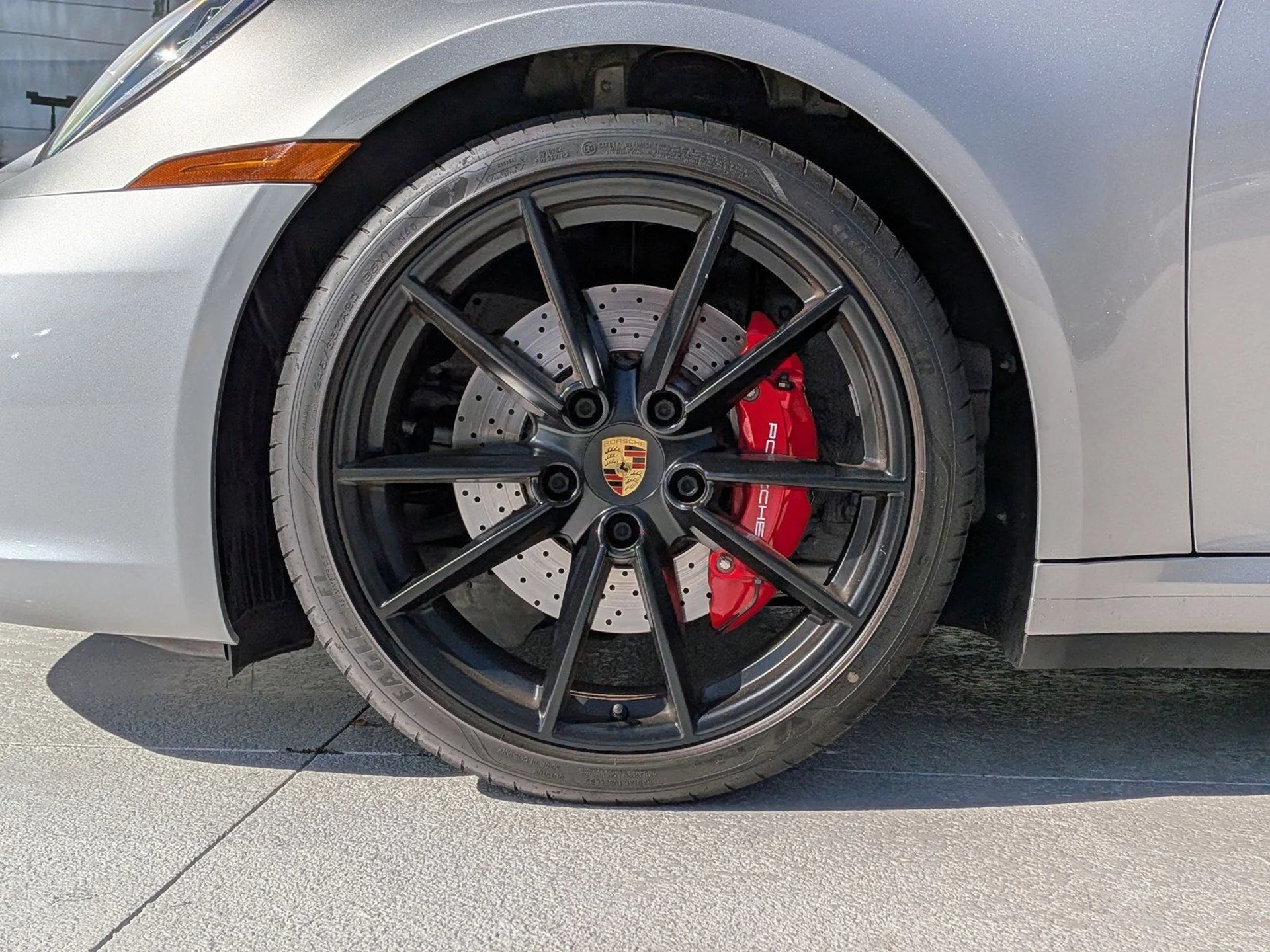 mph025_4233807638_0f94796290f110b786e64c74b70fa136x_dfc50bdf61