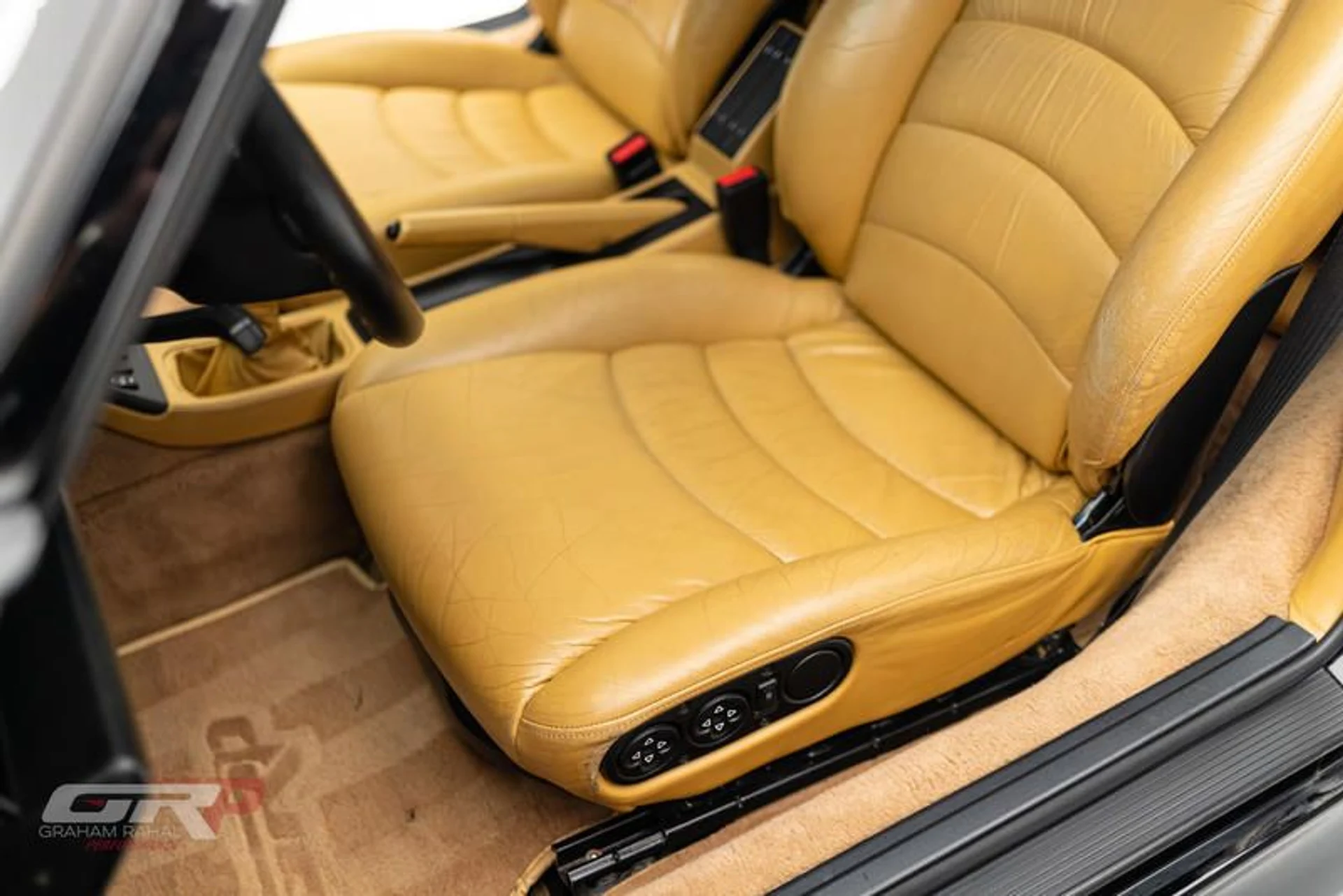 mph025_4234513342_1440_E66_A_99_E1_46_B3_8044_DF_3_EE_6_A4_C024_2341e59c59