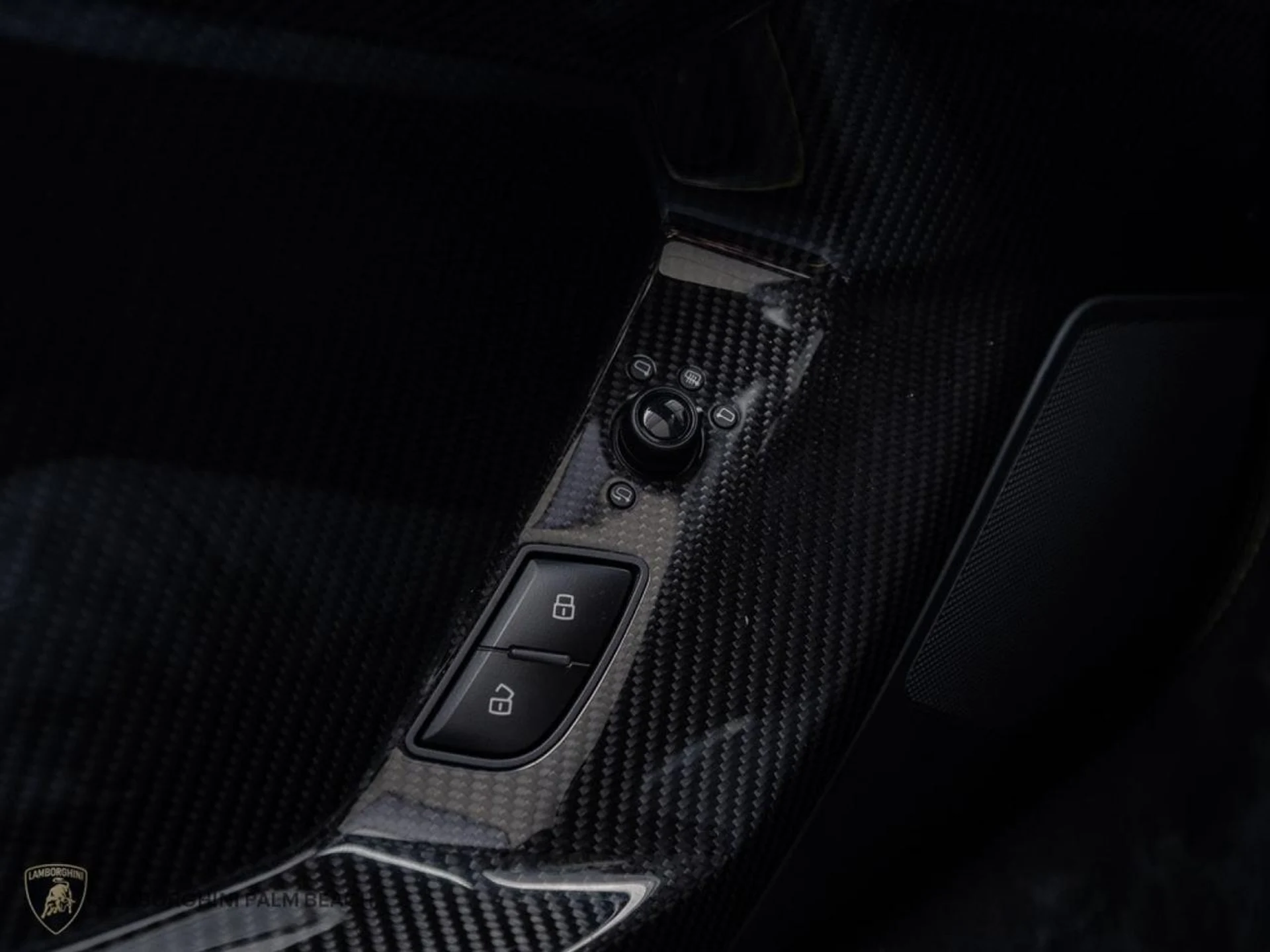 mph025_423539638_716bde21b74d3b9bb1cd823b4ccde2af_1dfa061006