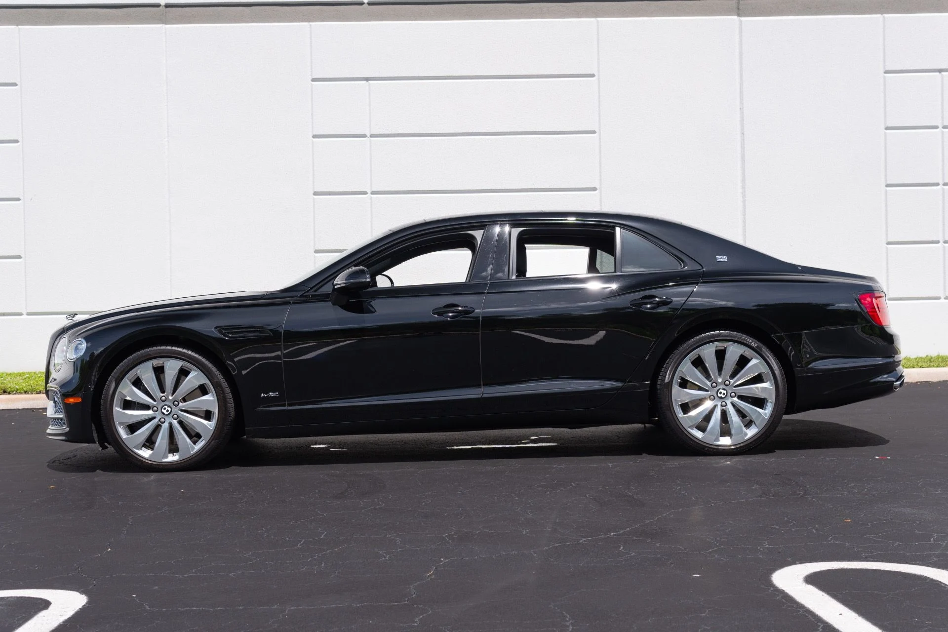 mph025_4244728132_Used_2020_Bentley_Flying_Spur_W12_1780979756_2d011b8732