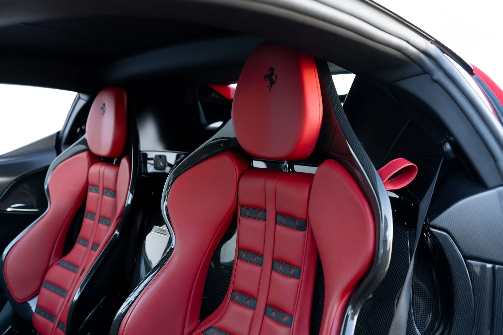 mph025_4246365505_Used_2023_Ferrari_SF_90_Stradale_1764710816_2a648b33dd