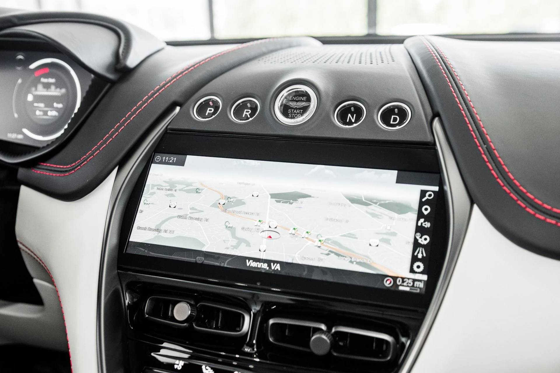 mph025_4254323499_Used_2022_Aston_Martin_DBX_550_1675796960_7682a038fd