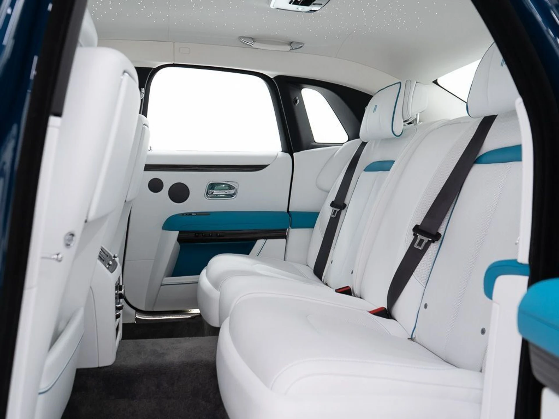 mph025_4262600073_8368539642129fce8747b0a90452f6d5_5c65fec772