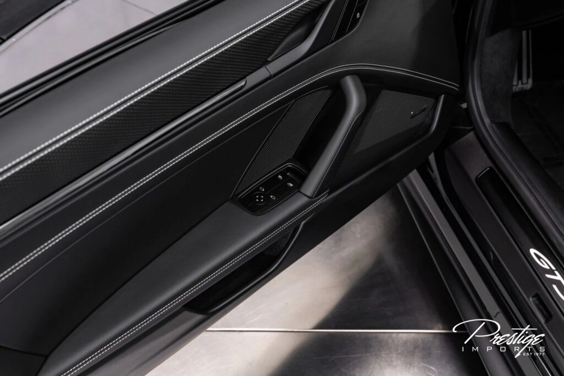 mph025_4282636100_72886c95a31336caf1107f6efd5b86b8_d5a6e6d5a1