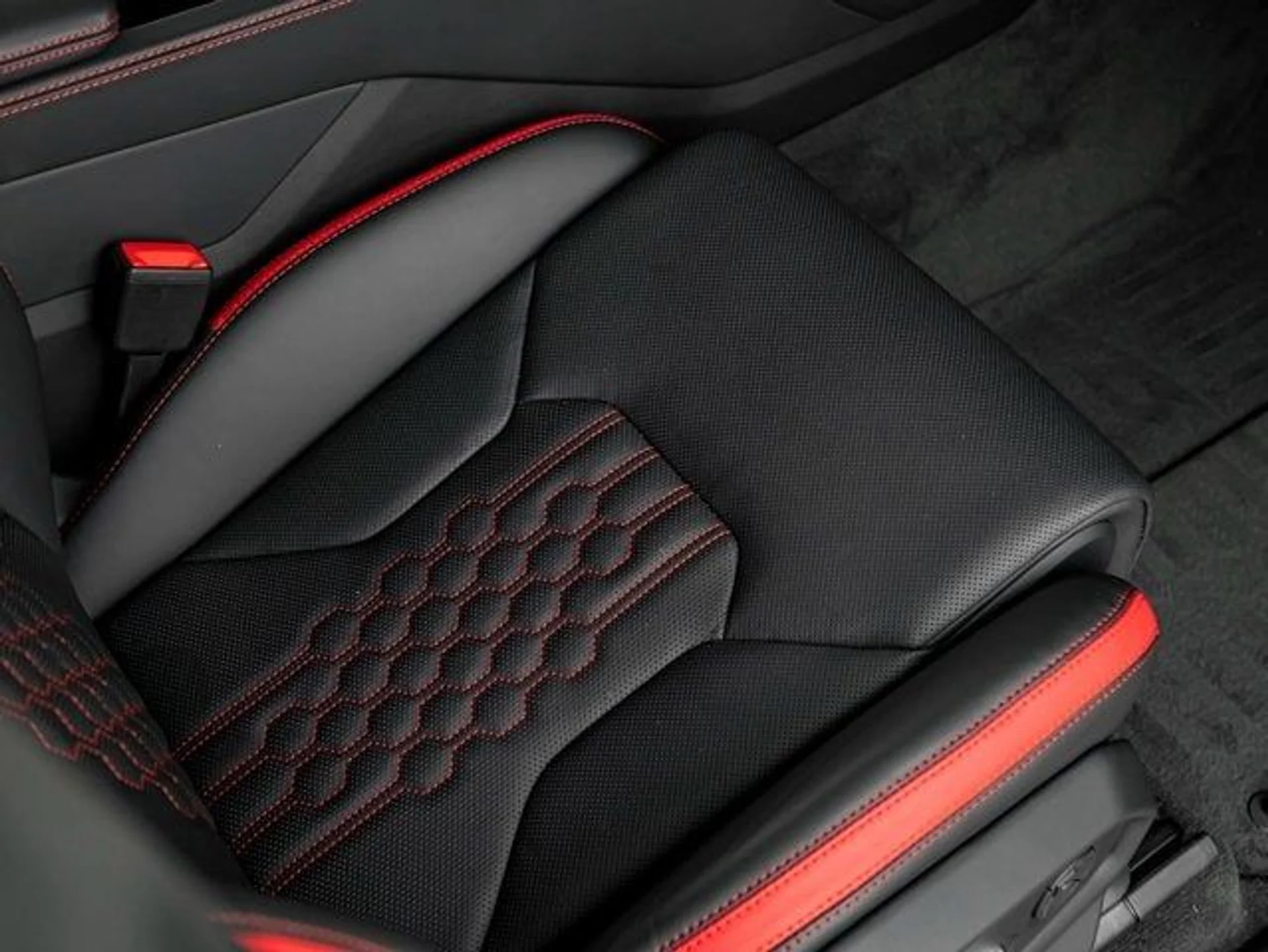 mph025_4290948817_26_9876e9f58a