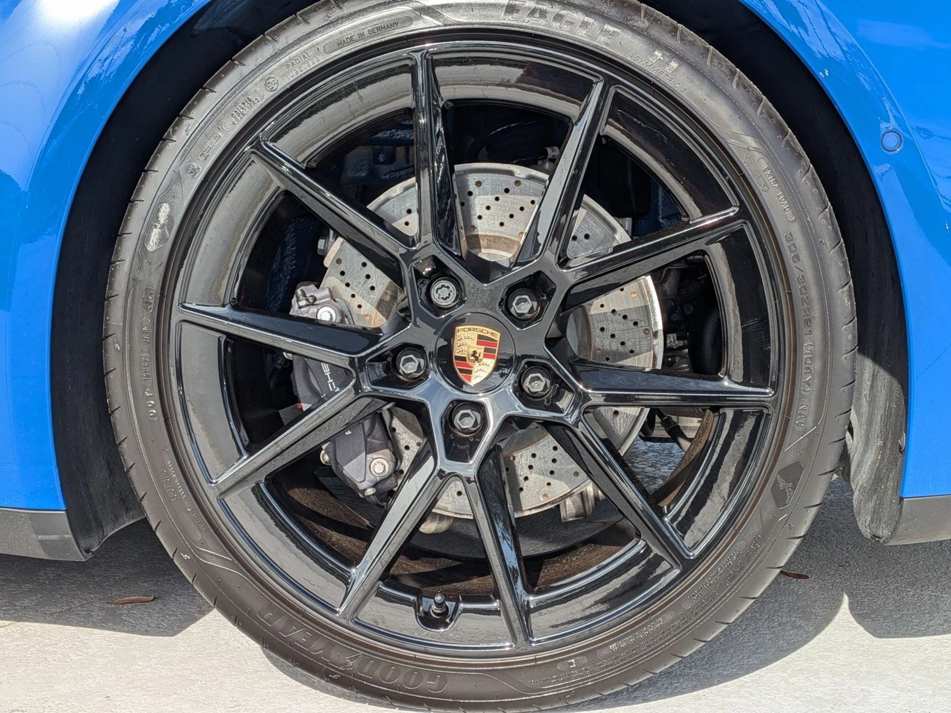 mph025_4294356497_062929e82a89b3747aa250f62fb8f211x_9735edc314