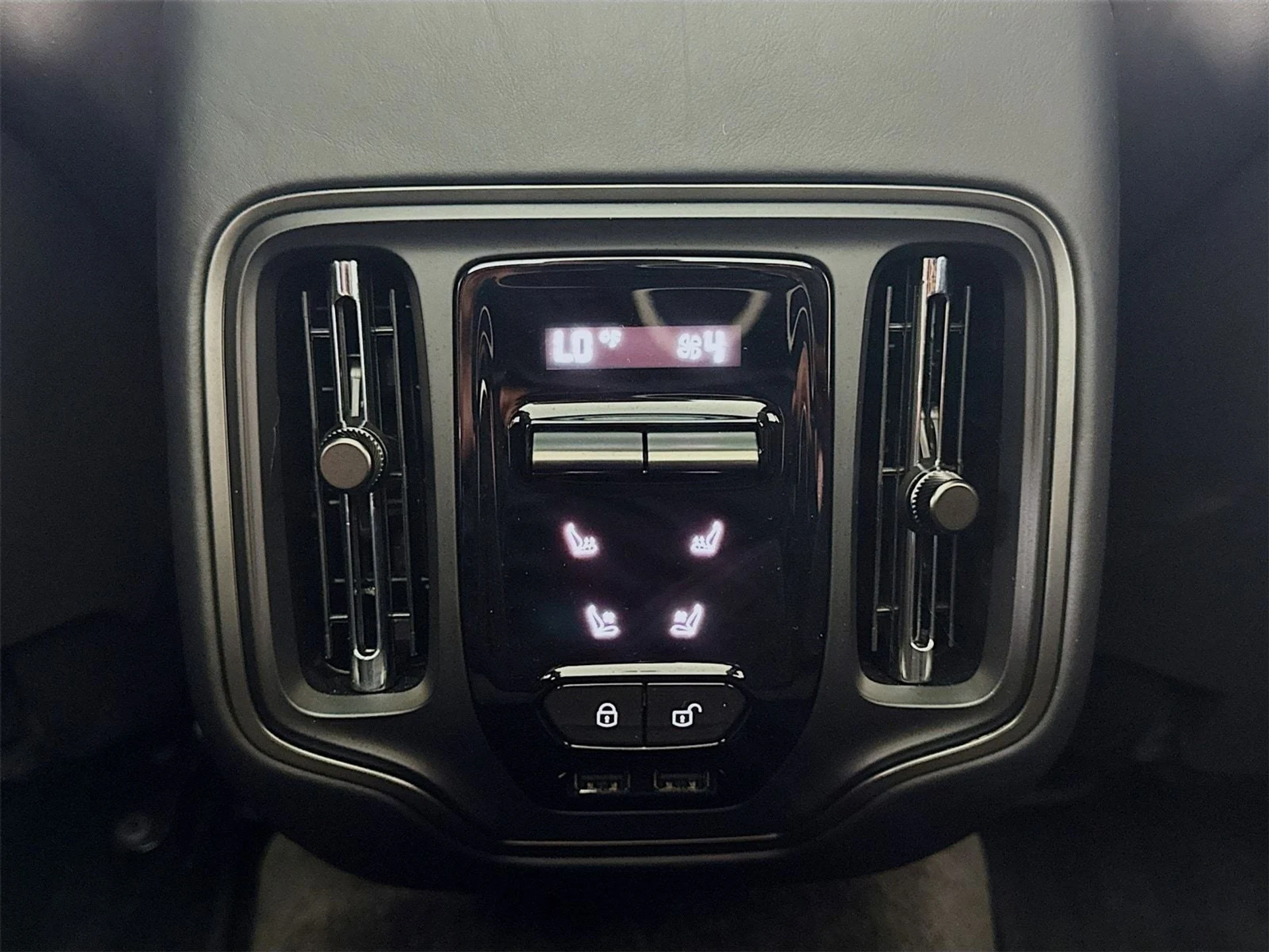 mph025_431383791_7b2547ba5f9797ccd2cac75351beb3c6x_b15664203b