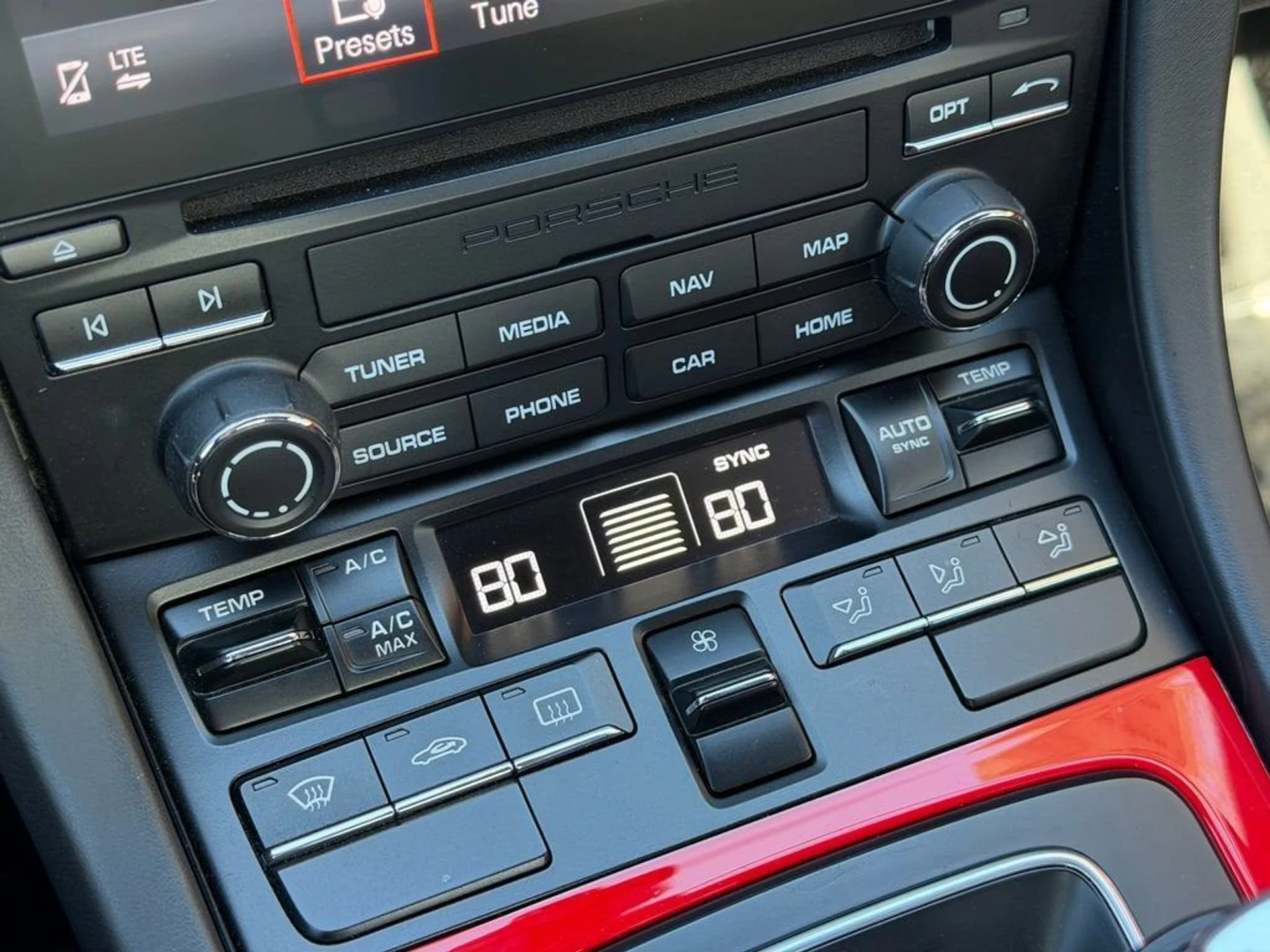 mph025_439447633_e91d0d06391543fc8b855bd8e744dc31_cb38d643c8