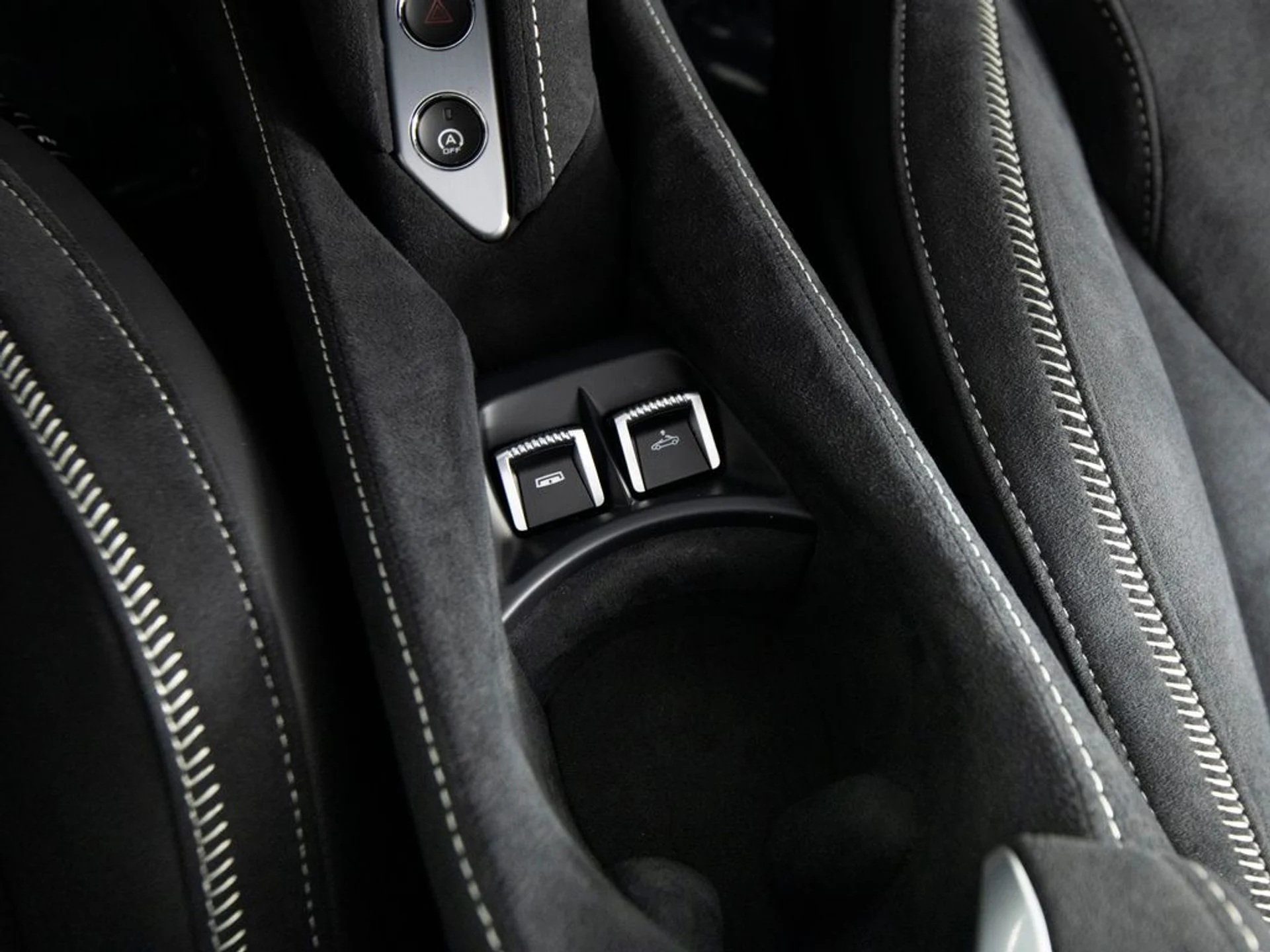 mph025_44018967_cb9f1de022c4d8489d062b1b371352bdx_2c5ebecb84