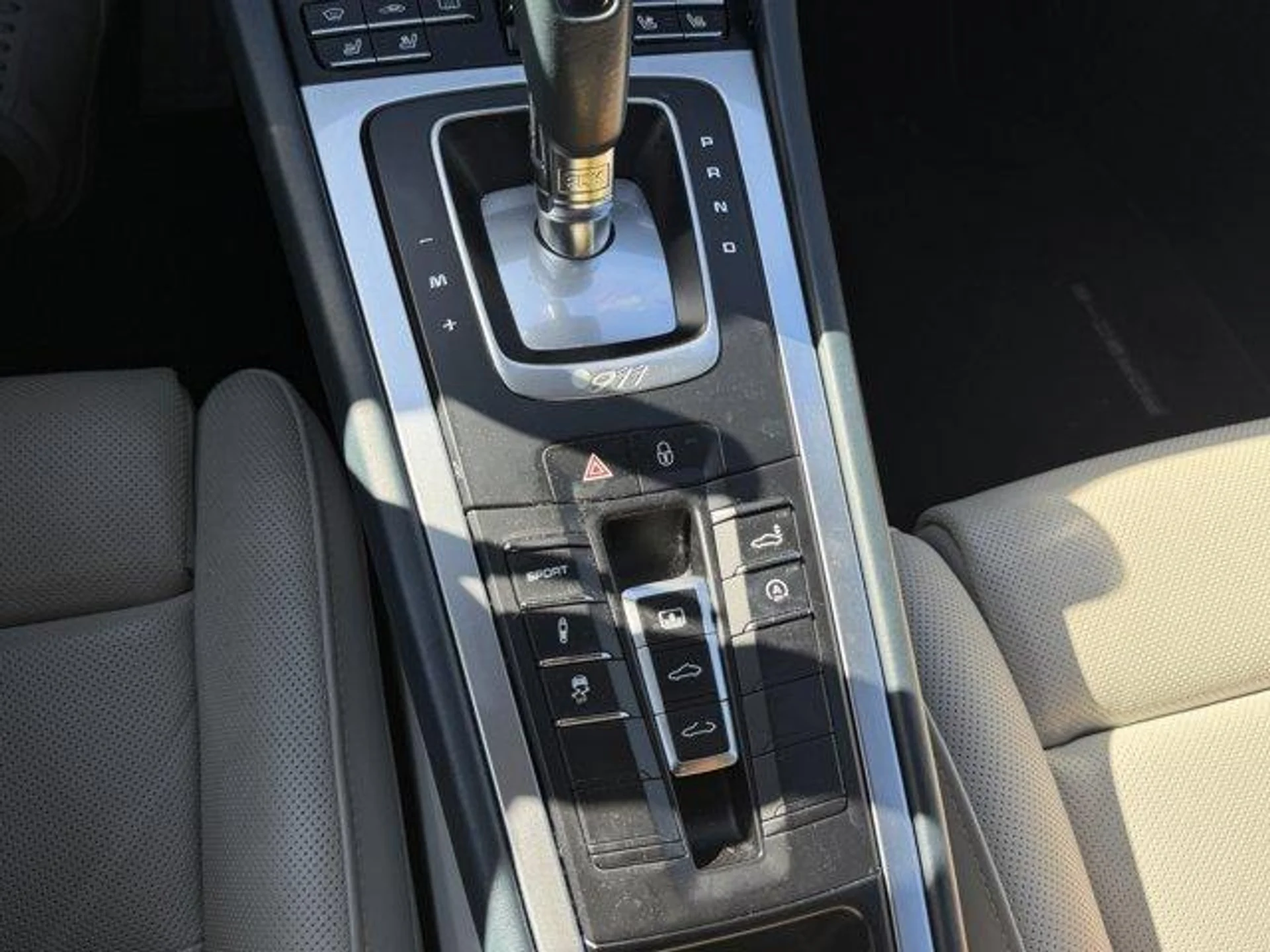 mph025_448266514_97_Hz60ogt9_B_Udat4_Ged2lp3s4c_95fd32570f