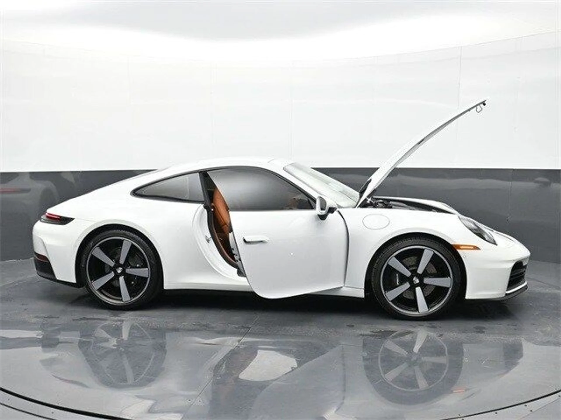 mph025_449343309_2fd0490ba93768d0e8fe51f299128cb2x_52e3f8a8b4