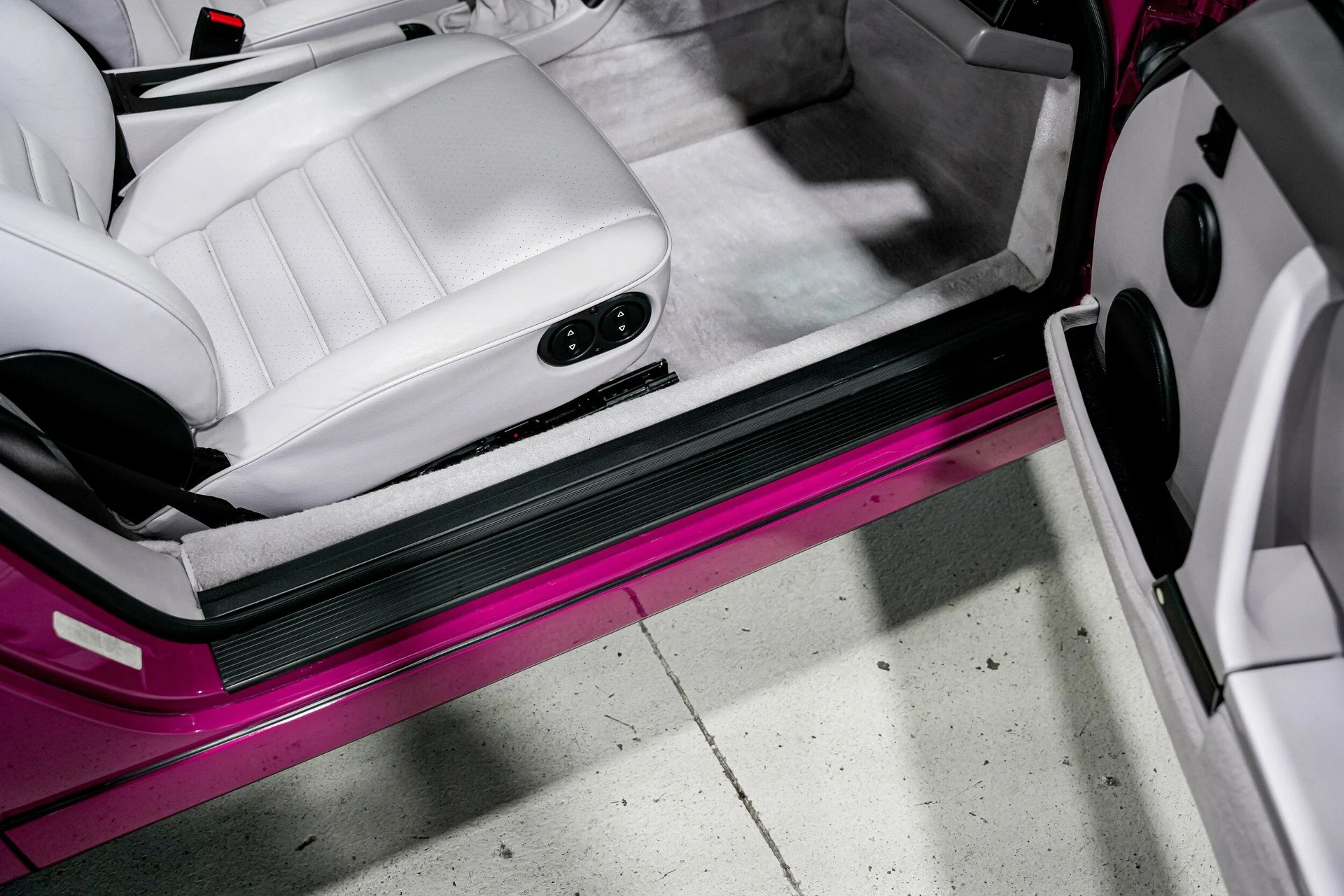 mph025_449545373_4ae95811c8fe6a9a8fce5e0510c3a6eax_8091a82f9d